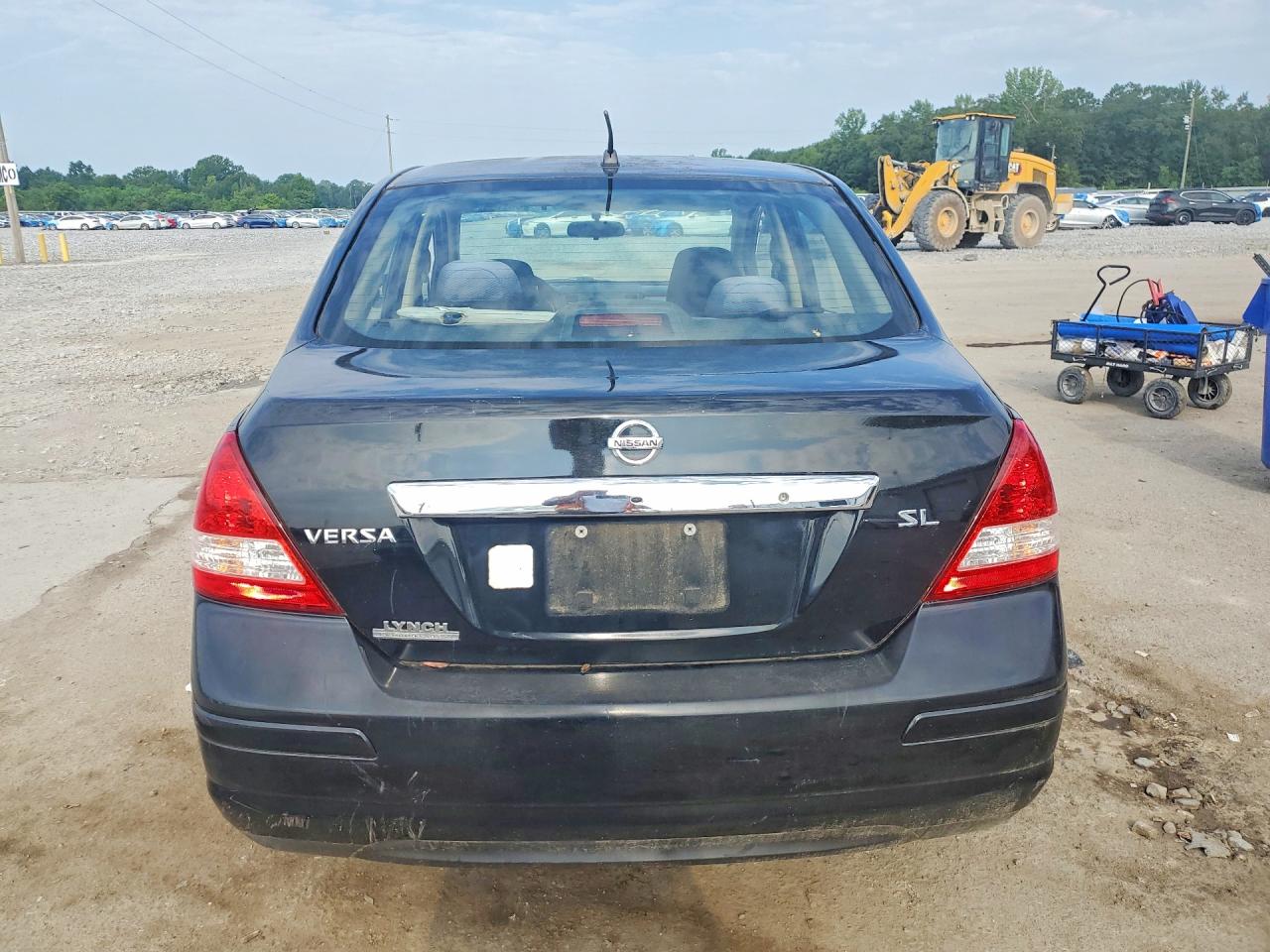 2007 Nissan Versa 1.8 S Черный vin: 3N1BC11E57L411670