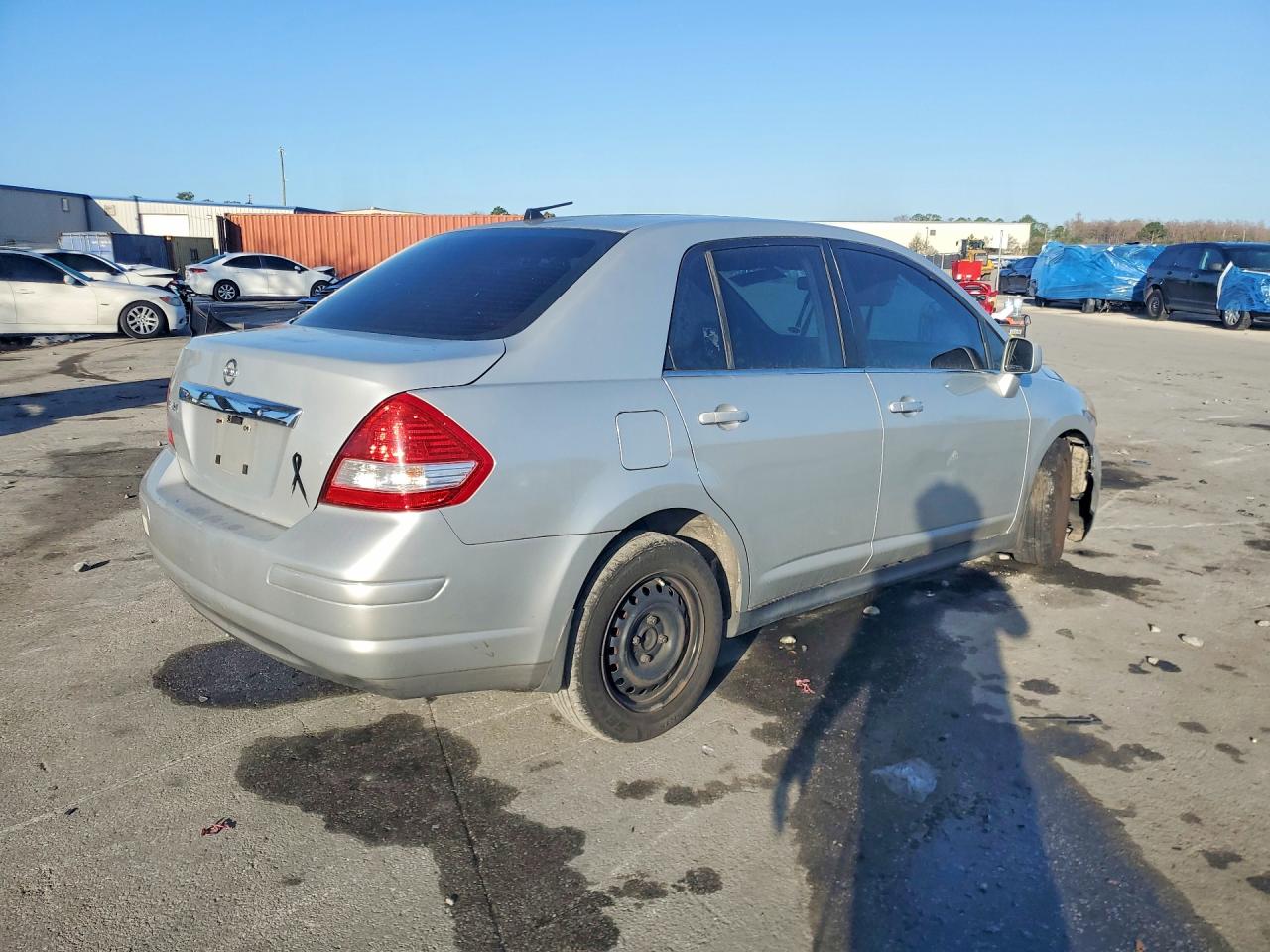 2008 Nissan Versa 1.8 S Gray vin: 3N1BC11E58L363699