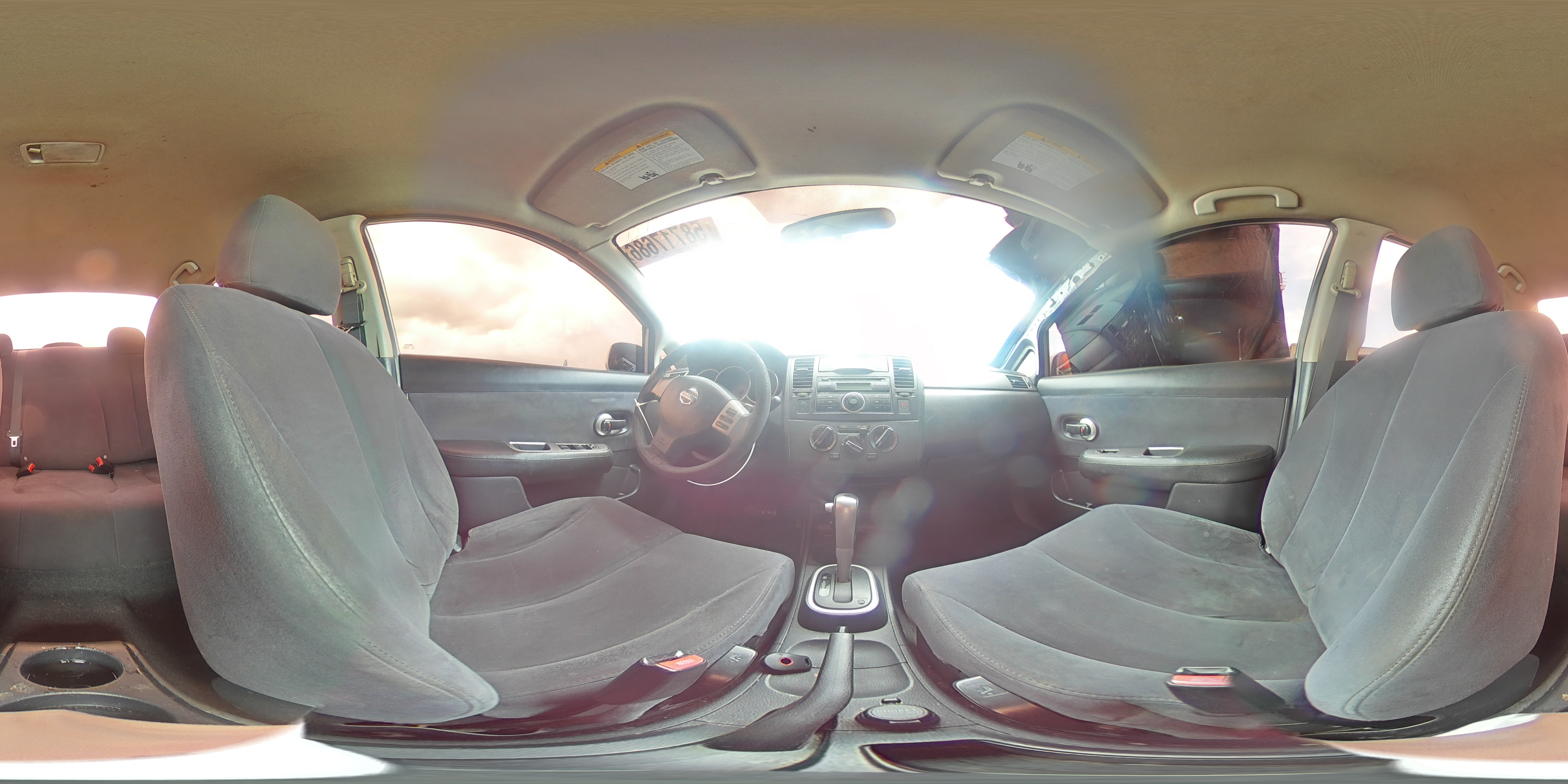 2008 Nissan Versa 1.8 S Silver vin: 3N1BC11E58L463883