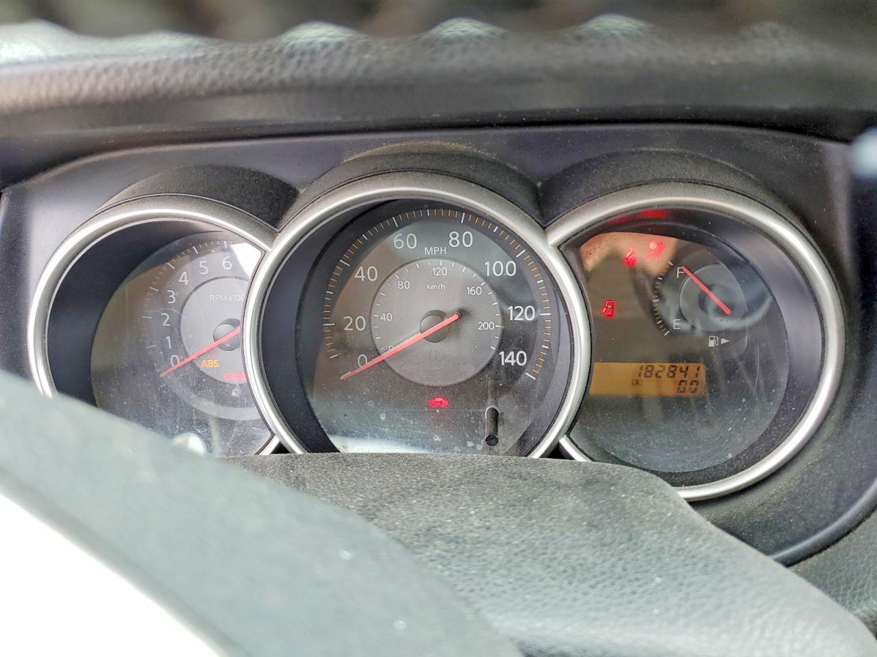 2007 Nissan Versa 1.8 S Silver vin: 3N1BC11E67L421821