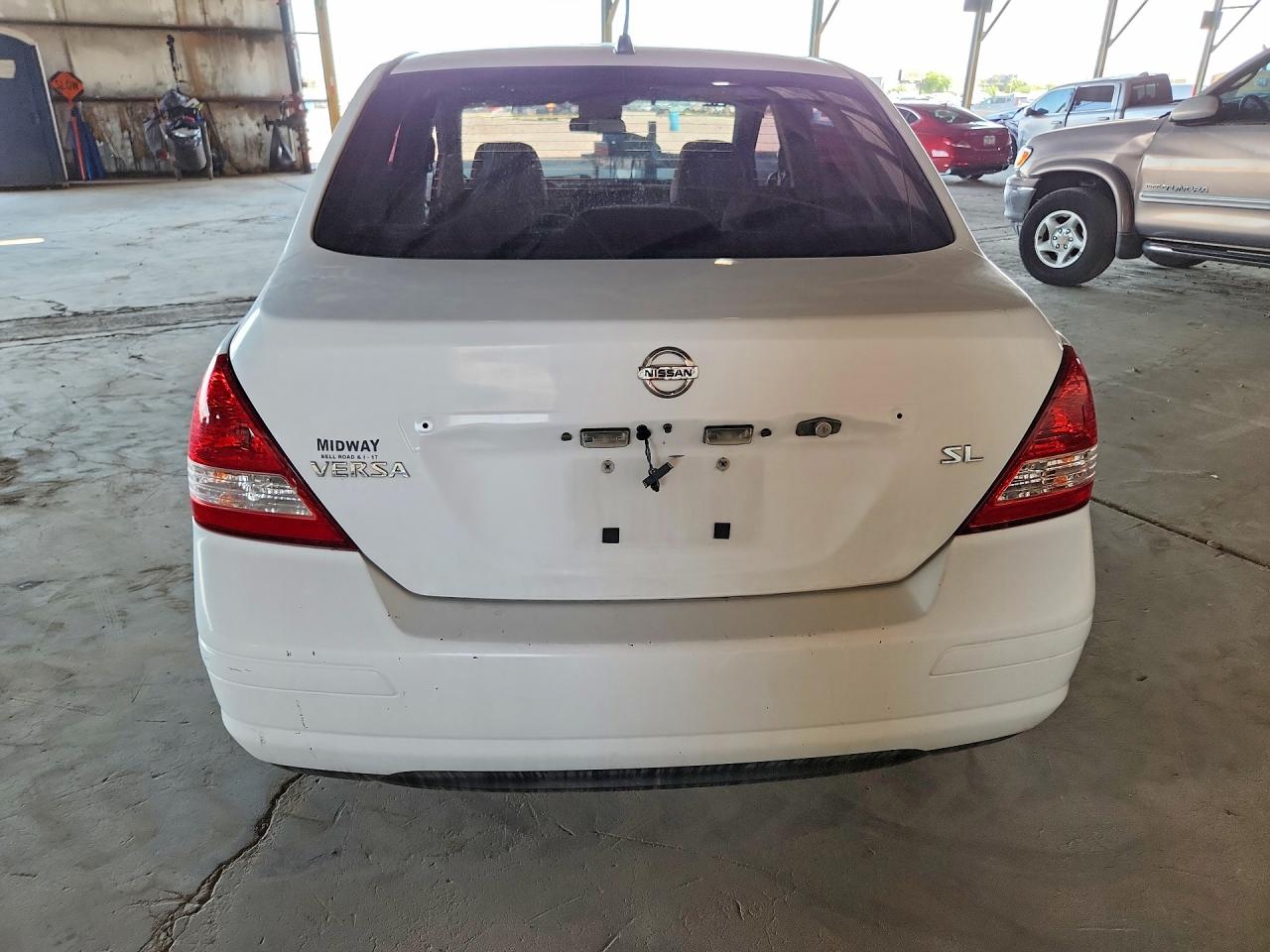 2007 Nissan Versa 1.8 S White vin: 3N1BC11E77L426428
