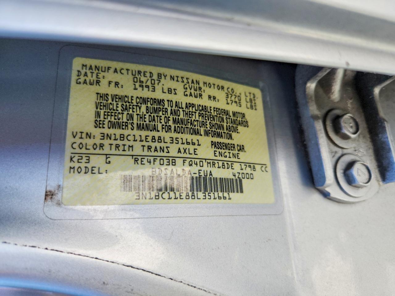 2008 Nissan Versa 1.8 S Silver vin: 3N1BC11E88L351661
