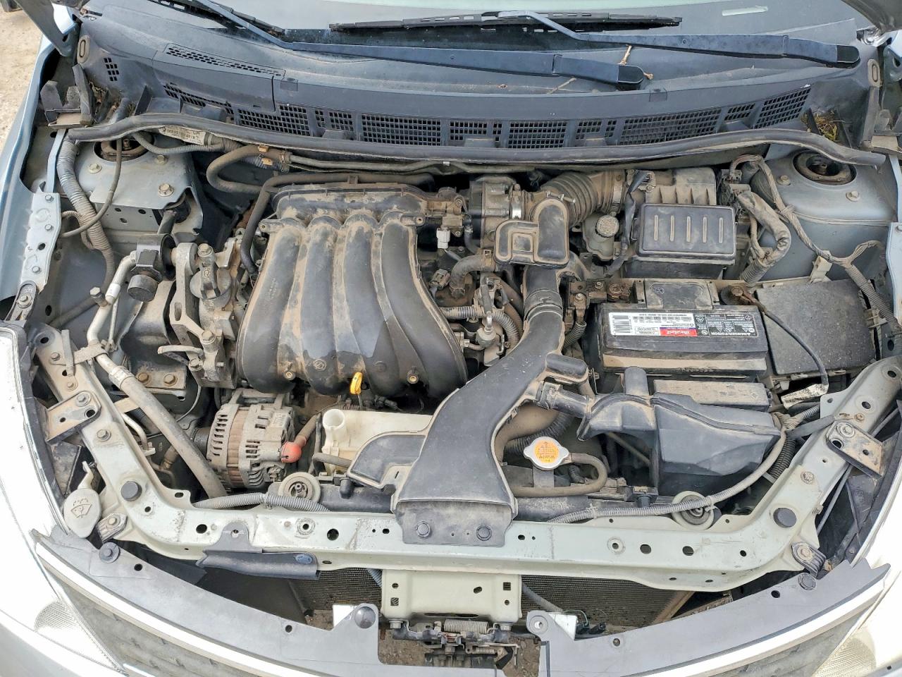 2009 Nissan Versa 1.8 S Silver vin: 3N1BC11E89L439448