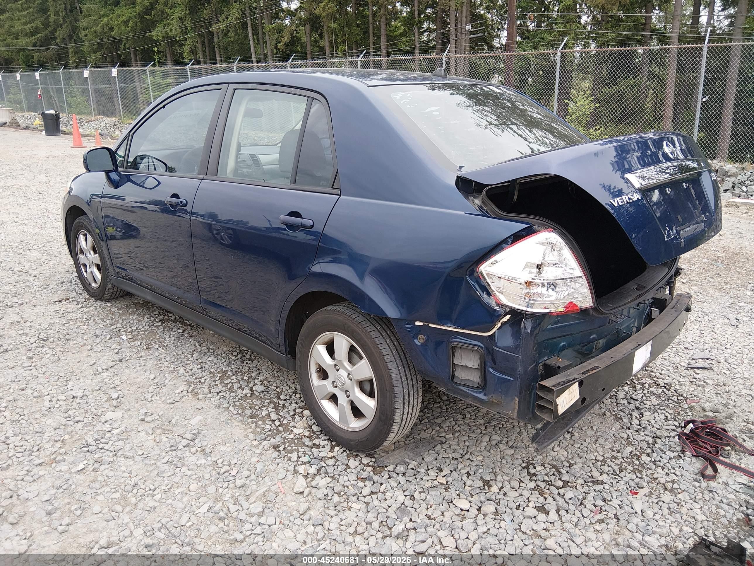 2009 Nissan Versa 1.8sl Blue vin: 3N1BC11E89L484485