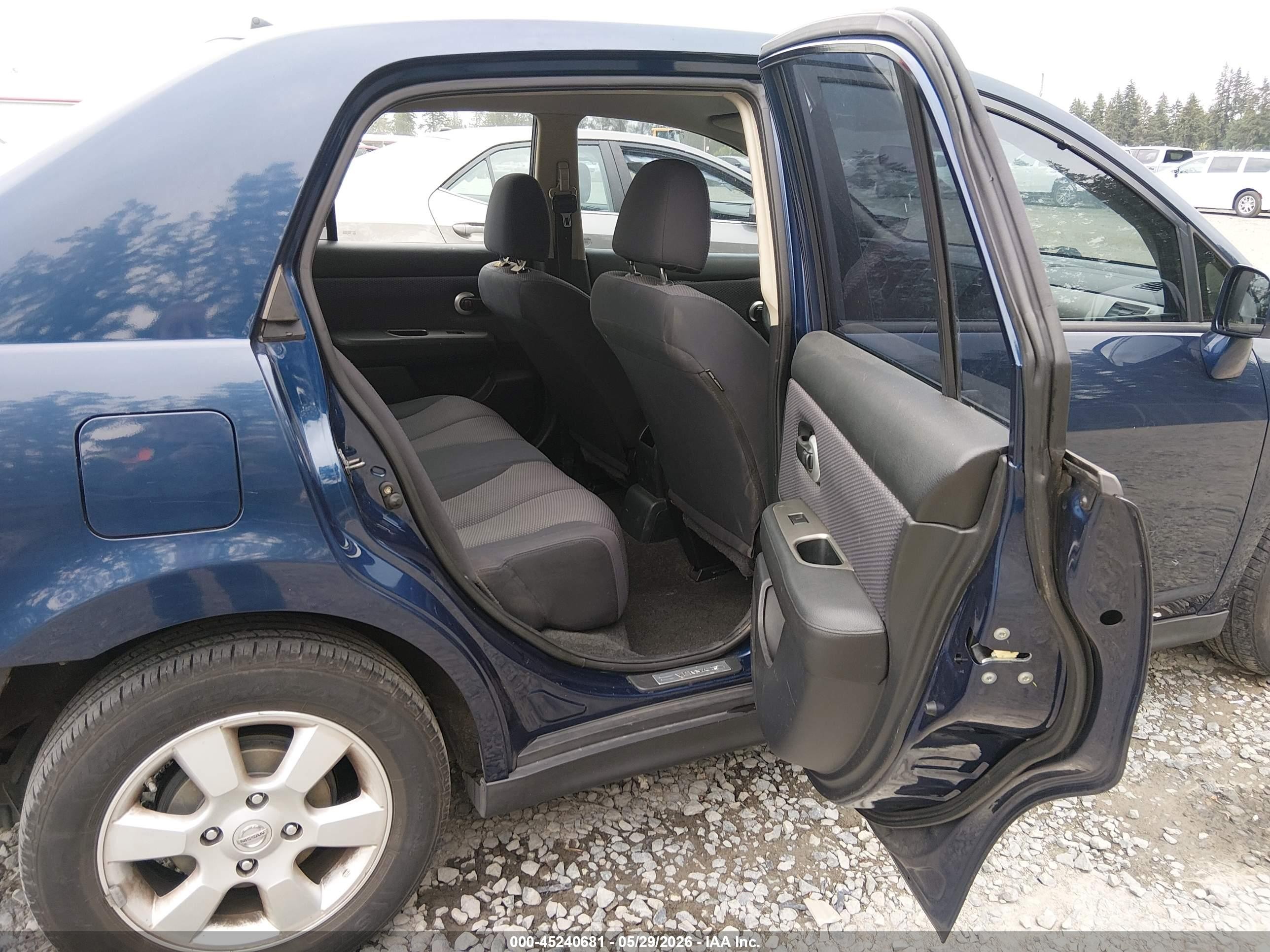 2009 Nissan Versa 1.8sl Blue vin: 3N1BC11E89L484485
