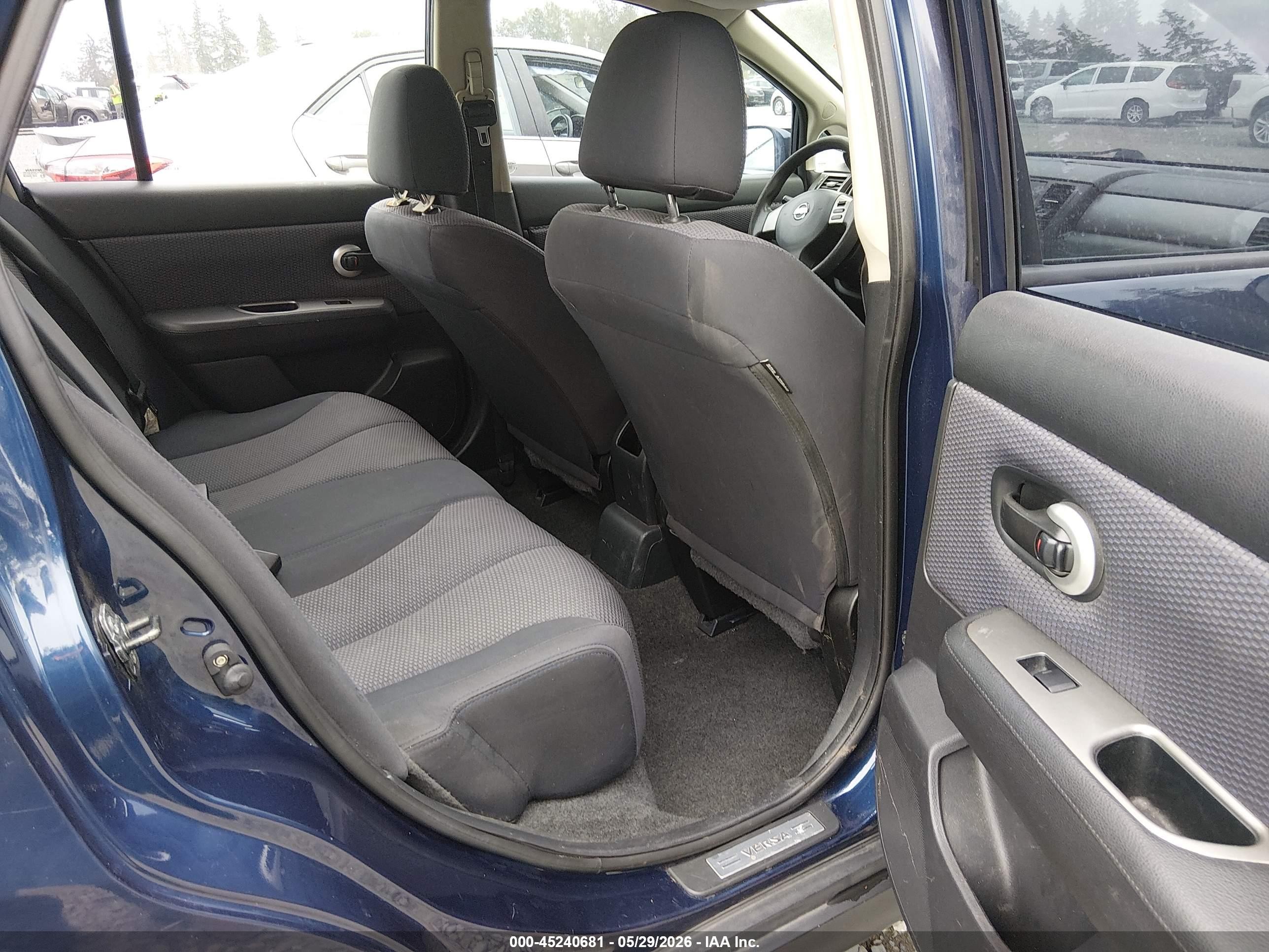 2009 Nissan Versa 1.8sl Blue vin: 3N1BC11E89L484485