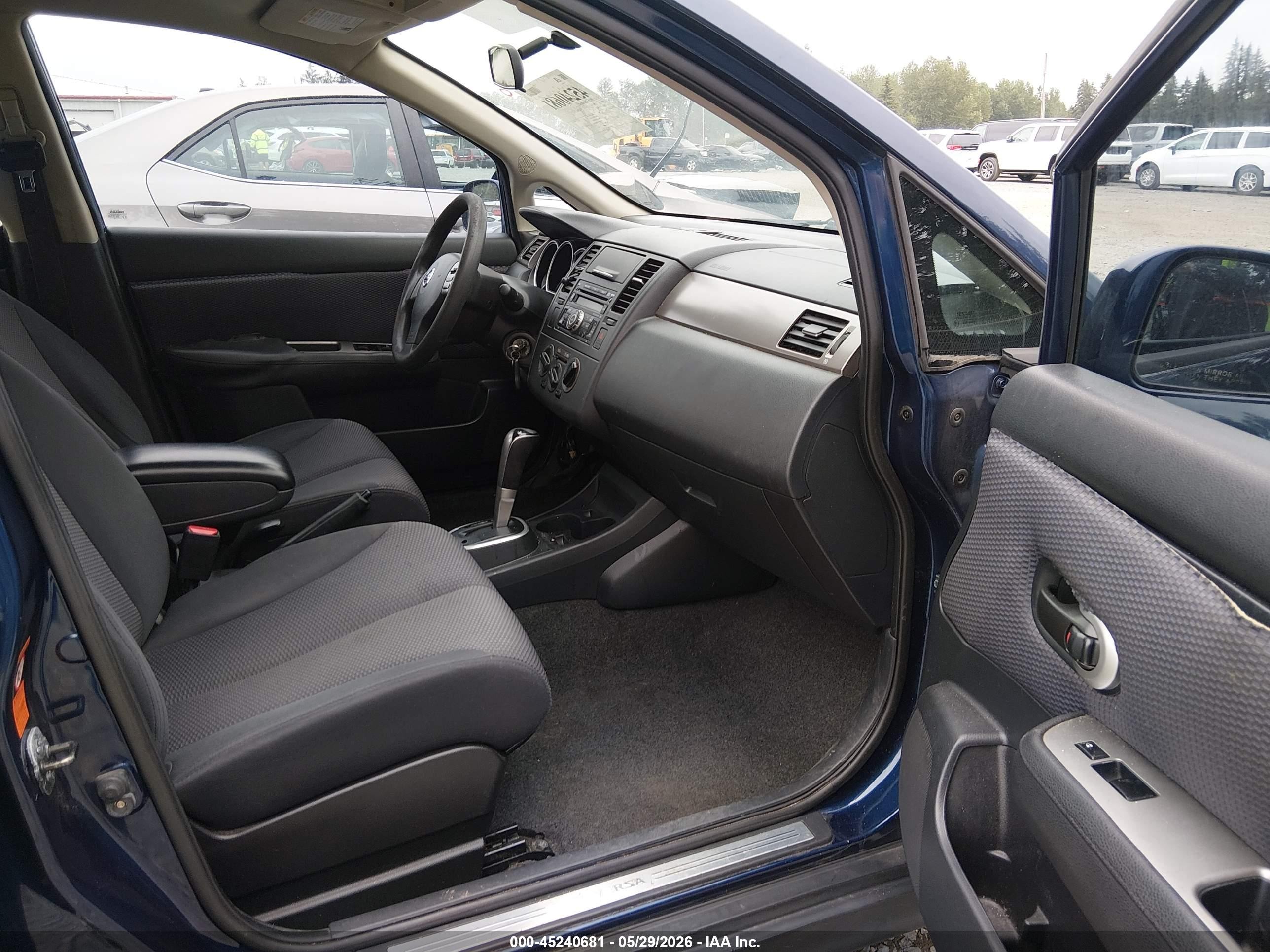 2009 Nissan Versa 1.8sl Blue vin: 3N1BC11E89L484485