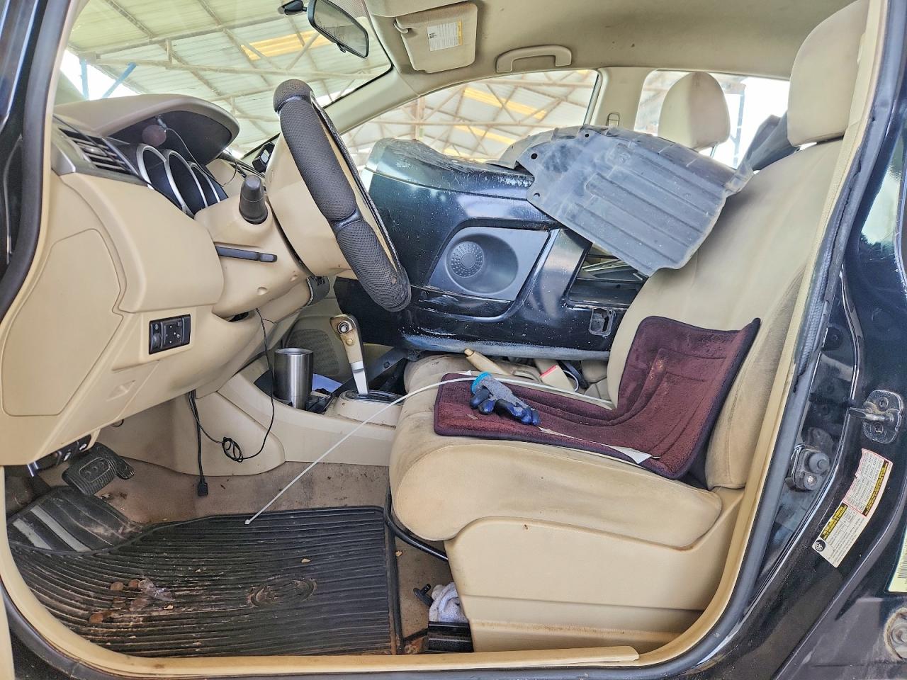 2009 Nissan Versa 1.8 S Черный vin: 3N1BC11E99L369359