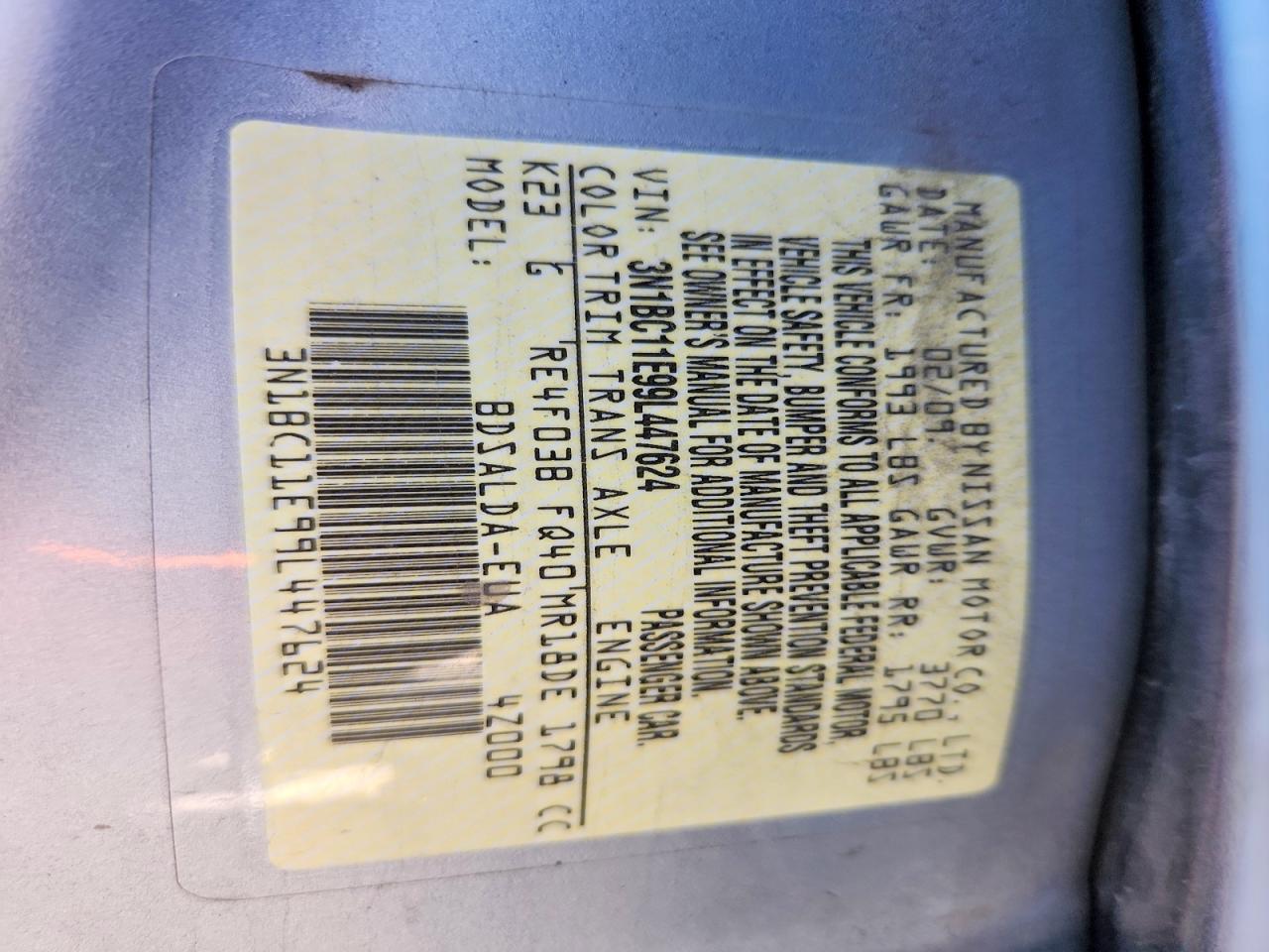 2009 Nissan Versa 1.8 S Silver vin: 3N1BC11E99L447624