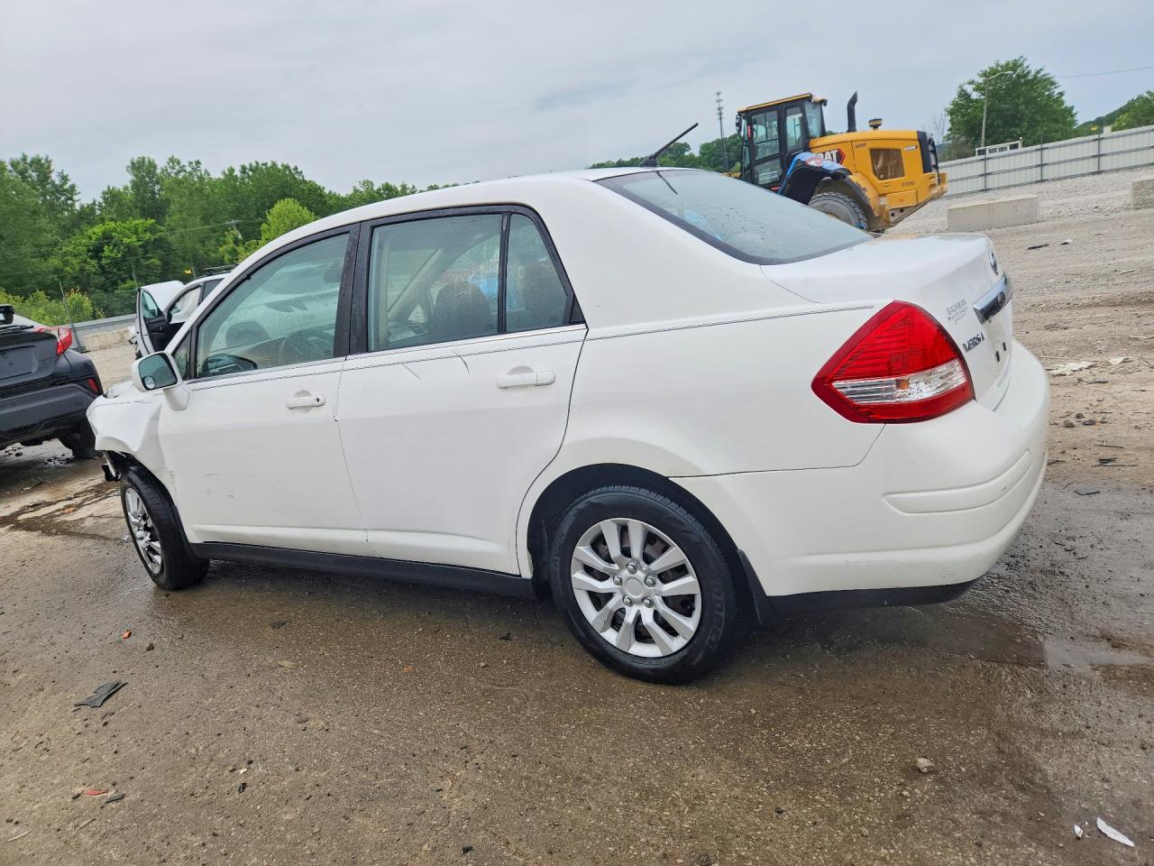 2007 Nissan Versa 1.8 S White vin: 3N1BC11EX7L444468
