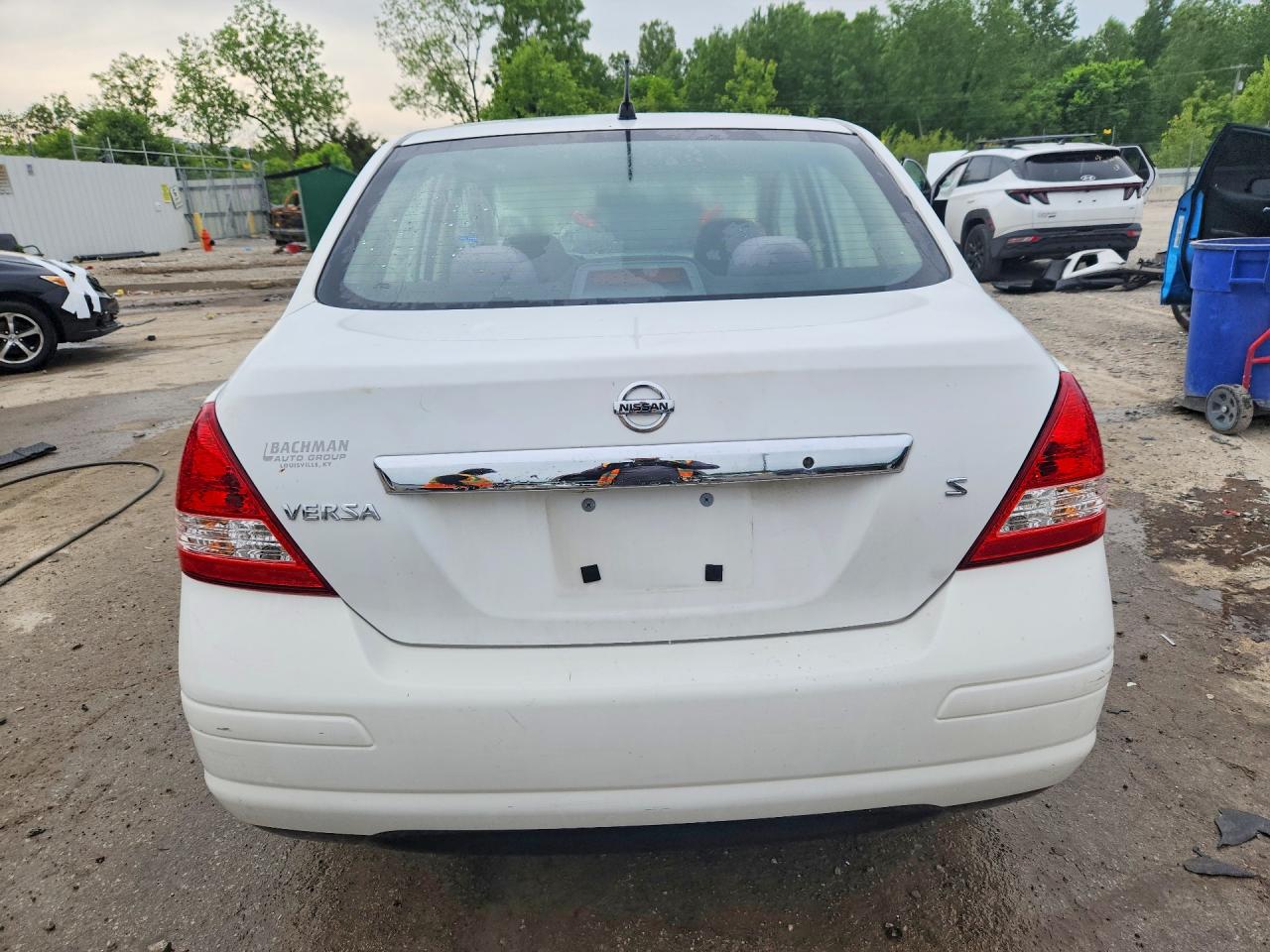 2007 Nissan Versa 1.8 S White vin: 3N1BC11EX7L444468