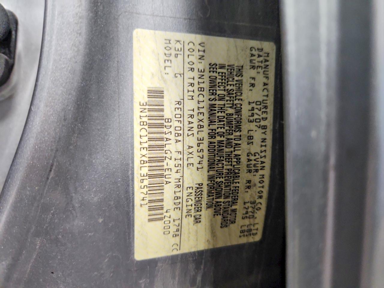 2008 Nissan Versa 1.8 S Silver vin: 3N1BC11EX8L365741