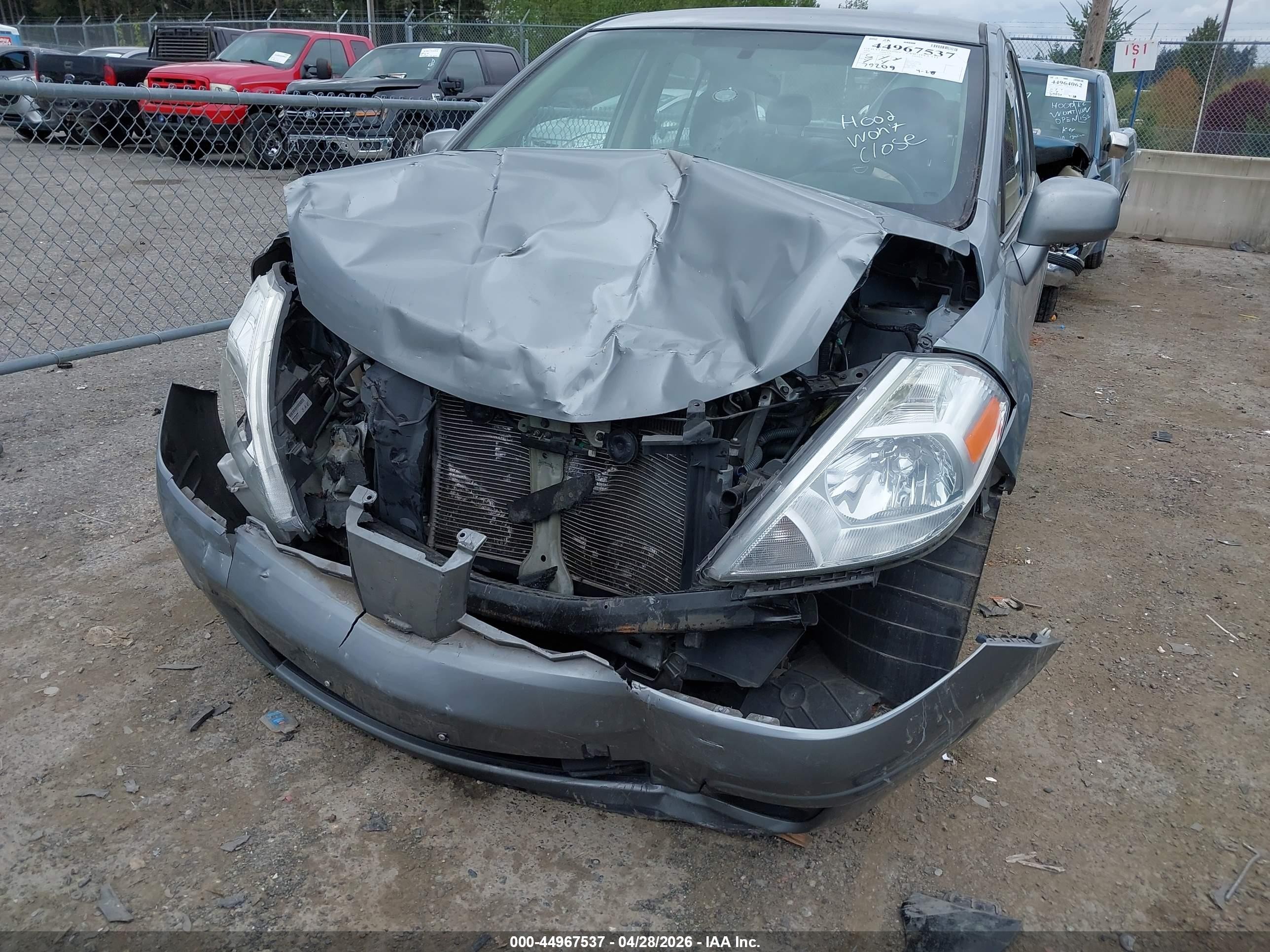 2008 Nissan Versa 1.8sl Gray vin: 3N1BC11EX8L401864