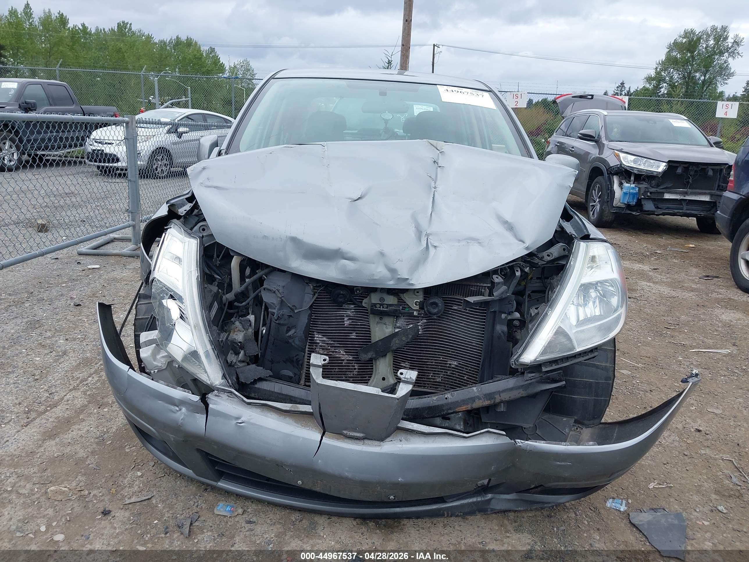 2008 Nissan Versa 1.8sl Gray vin: 3N1BC11EX8L401864