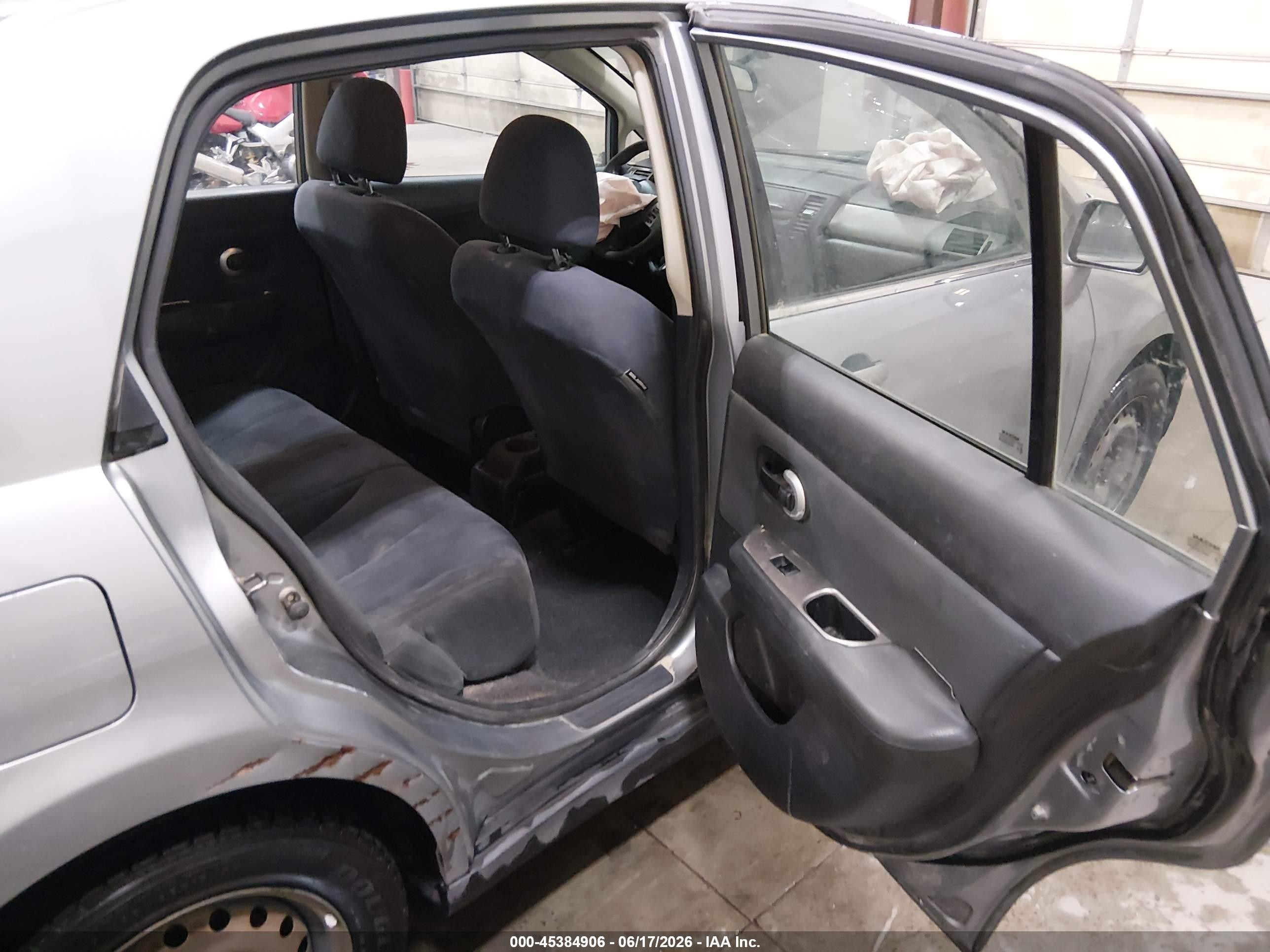2009 Nissan Versa 1.8s Gray vin: 3N1BC11EX9L385828