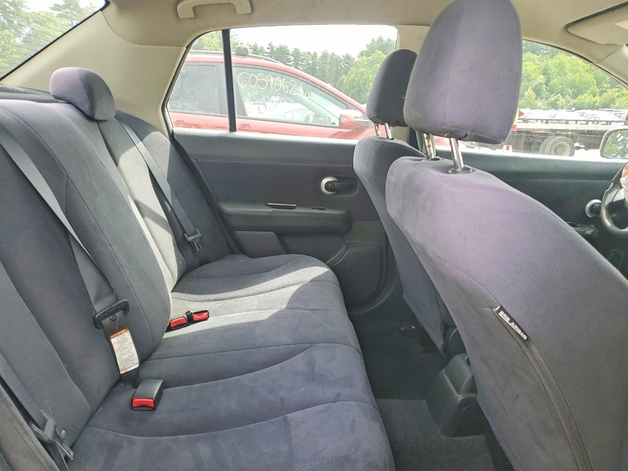 2009 Nissan Versa 1.8 S Beige vin: 3N1BC11EX9L392178