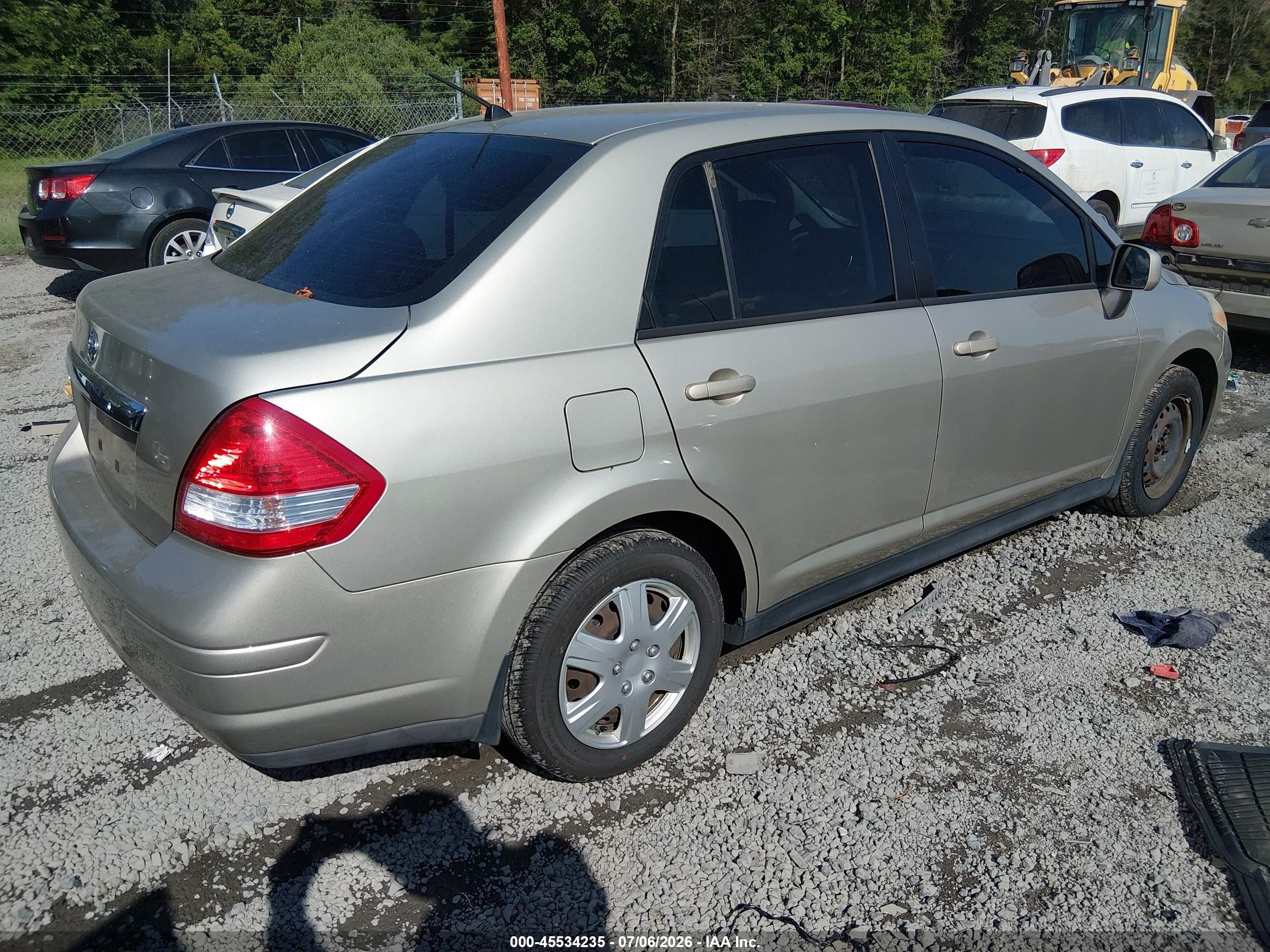 2009 Nissan Versa 1.8s Gold vin: 3N1BC11EX9L449835