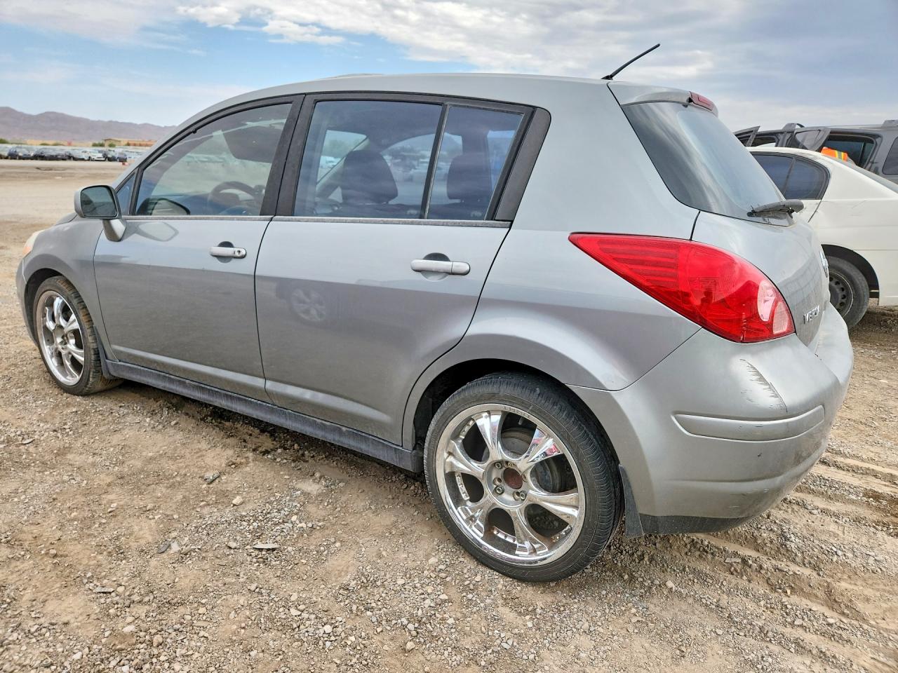 2007 Nissan Versa 1.8 S Gray vin: 3N1BC13E07L364223