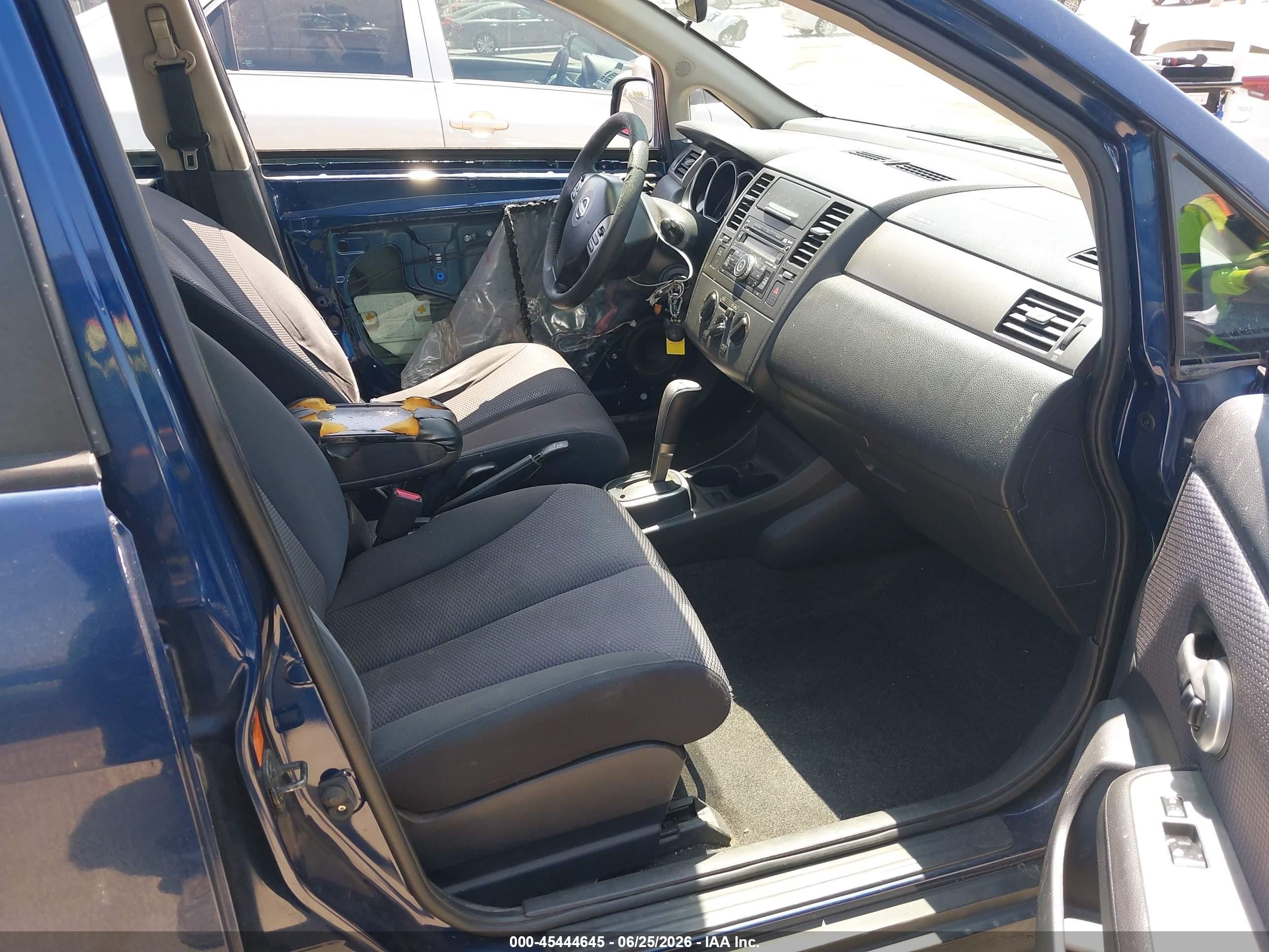 2008 Nissan Versa 1.8 Sl Blue vin: 3N1BC13E08L356317