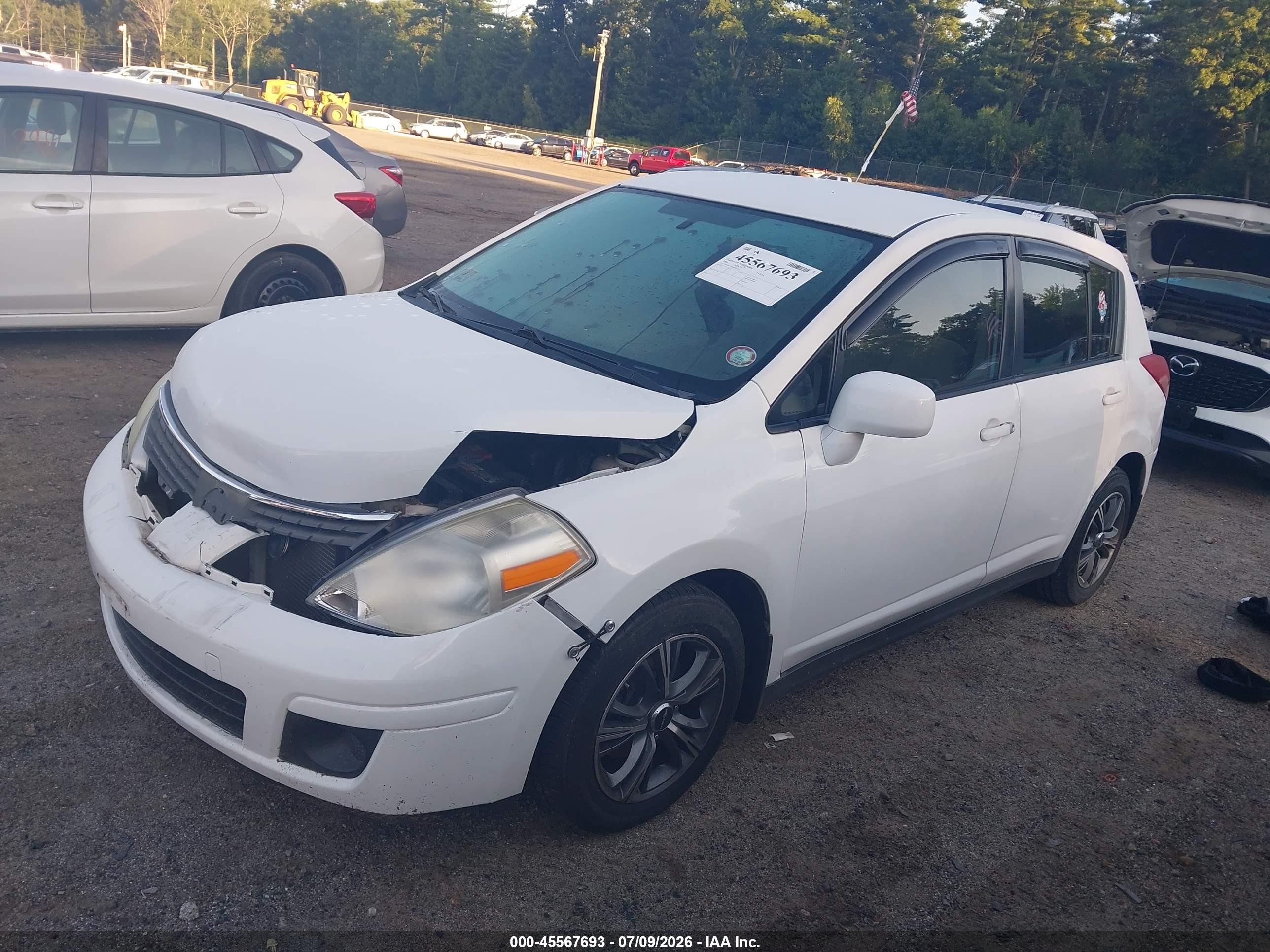2008 Nissan Versa 1.8 S White vin: 3N1BC13E08L365230