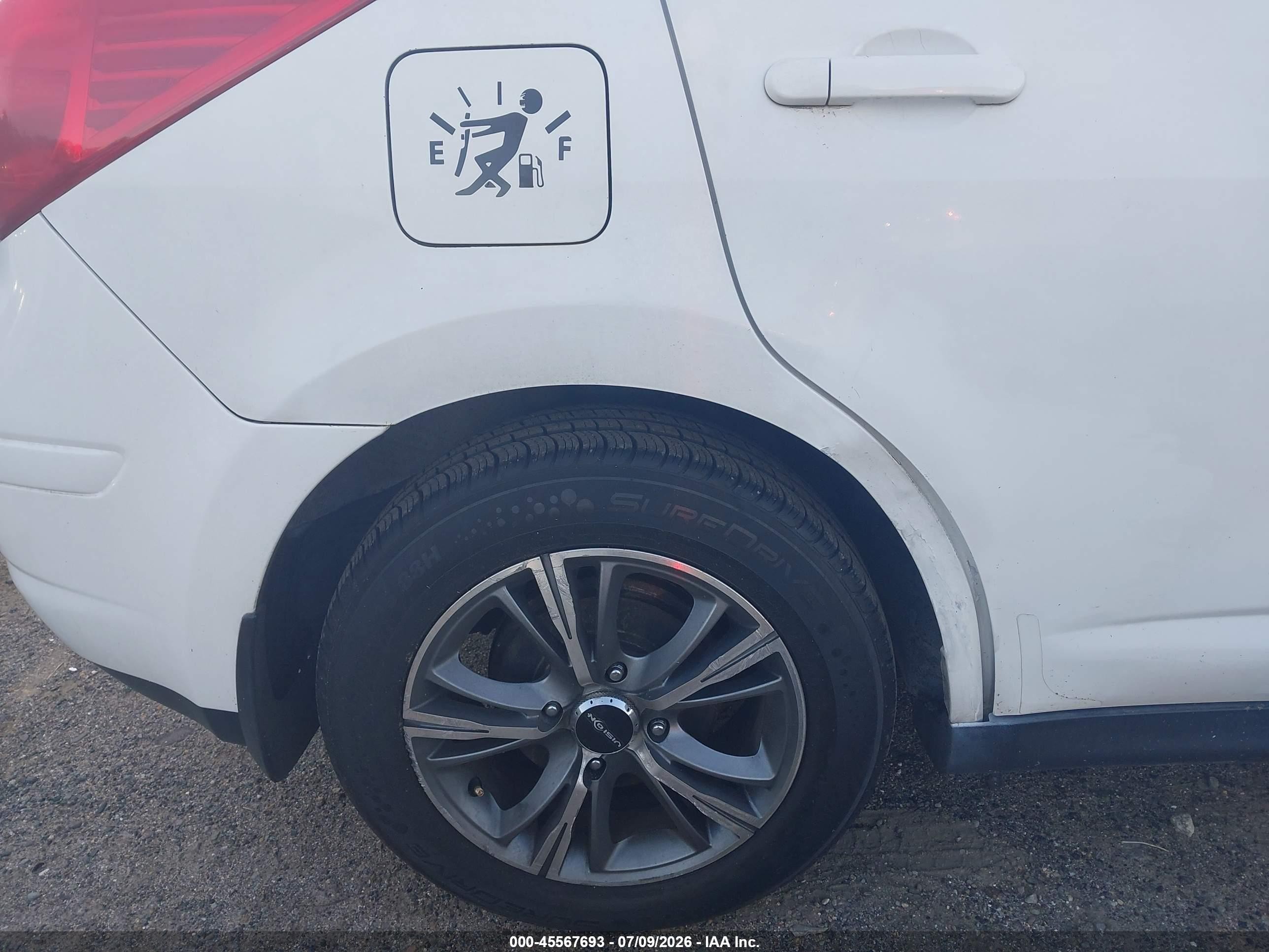 2008 Nissan Versa 1.8 S White vin: 3N1BC13E08L365230