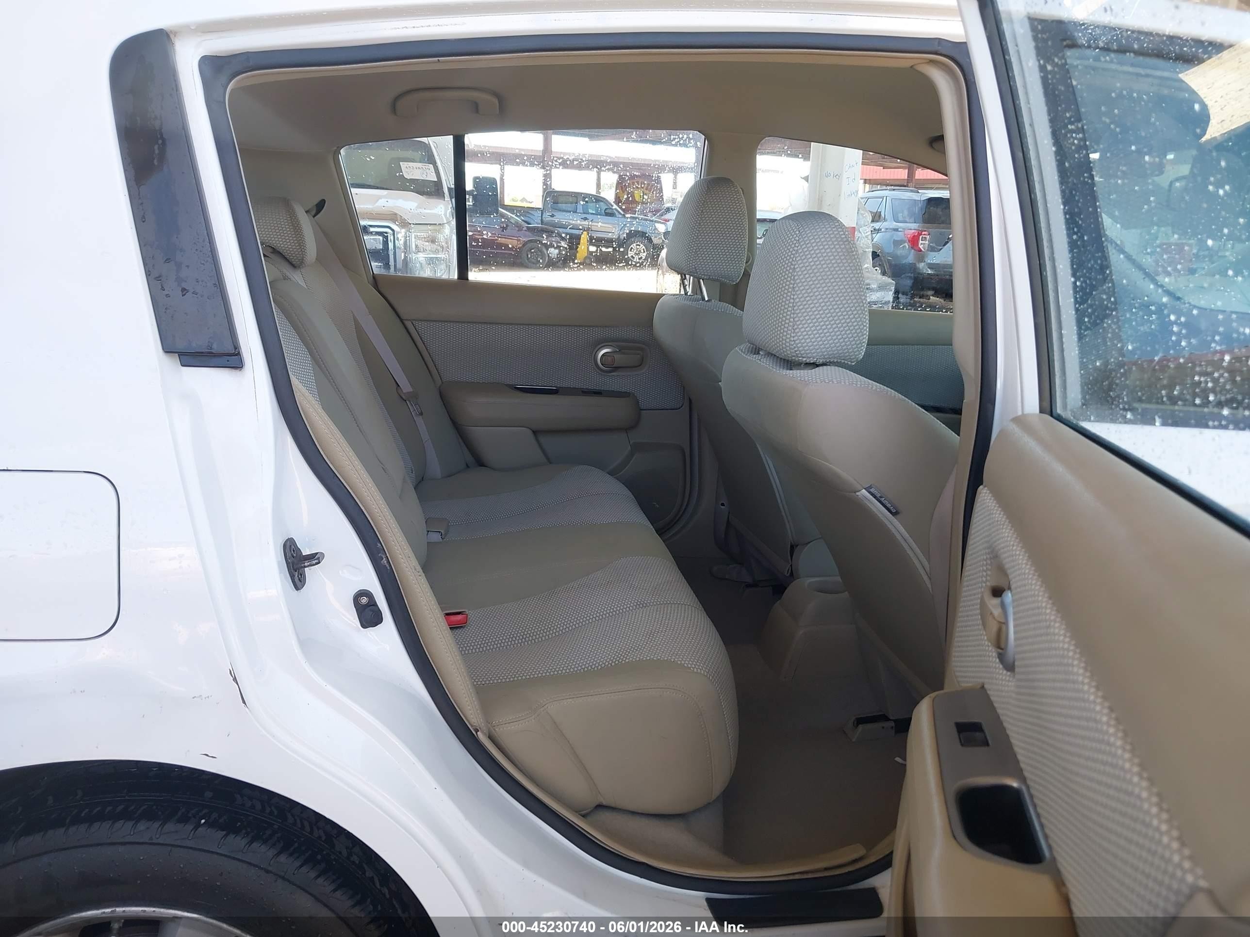 2008 Nissan Versa 1.8sl White vin: 3N1BC13E08L411283