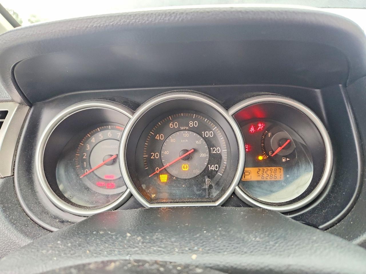2009 Nissan Versa 1.8 S Blue vin: 3N1BC13E09L358425