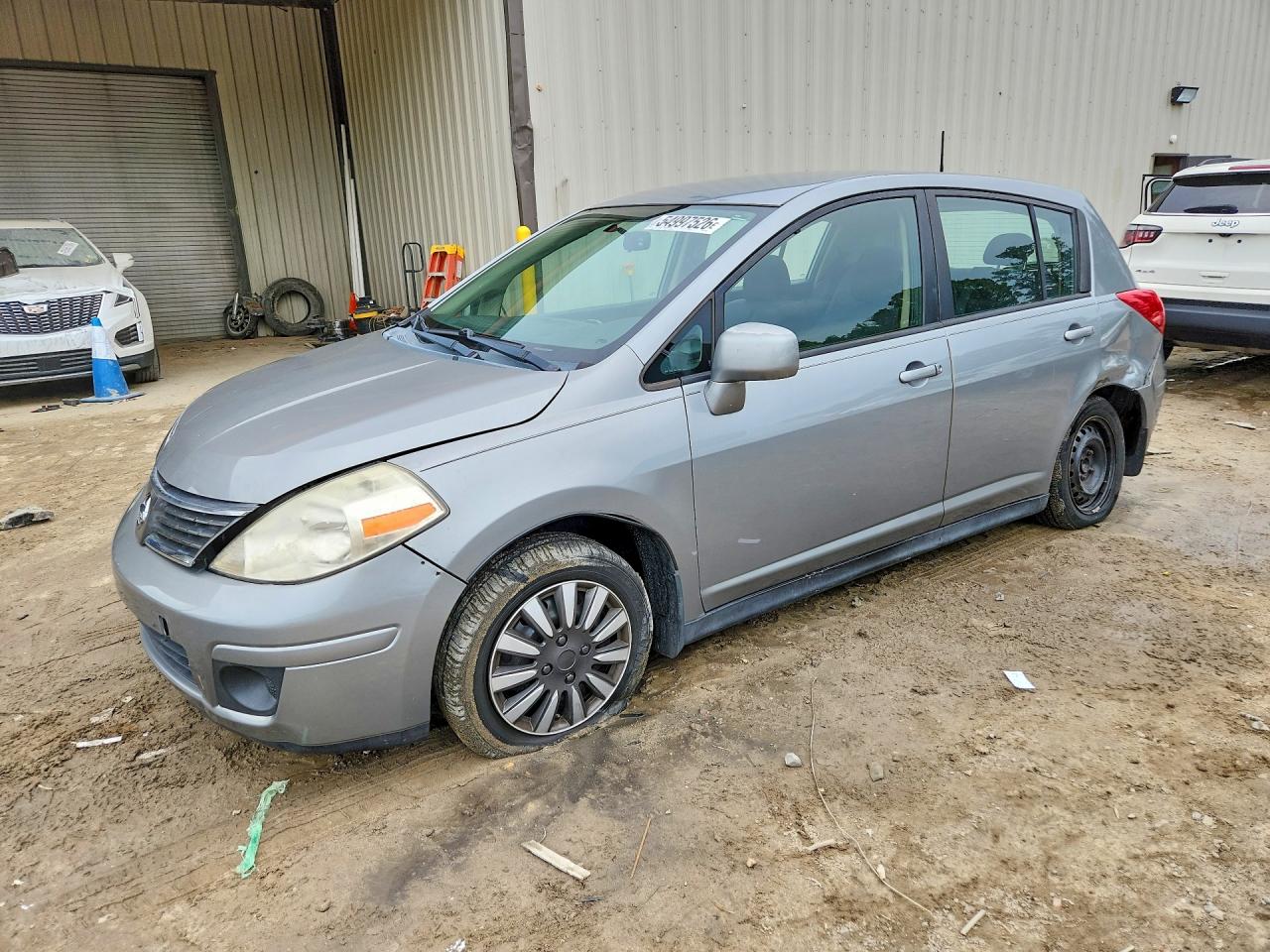 2009 Nissan Versa 1.8 S Зеленый vin: 3N1BC13E09L360403