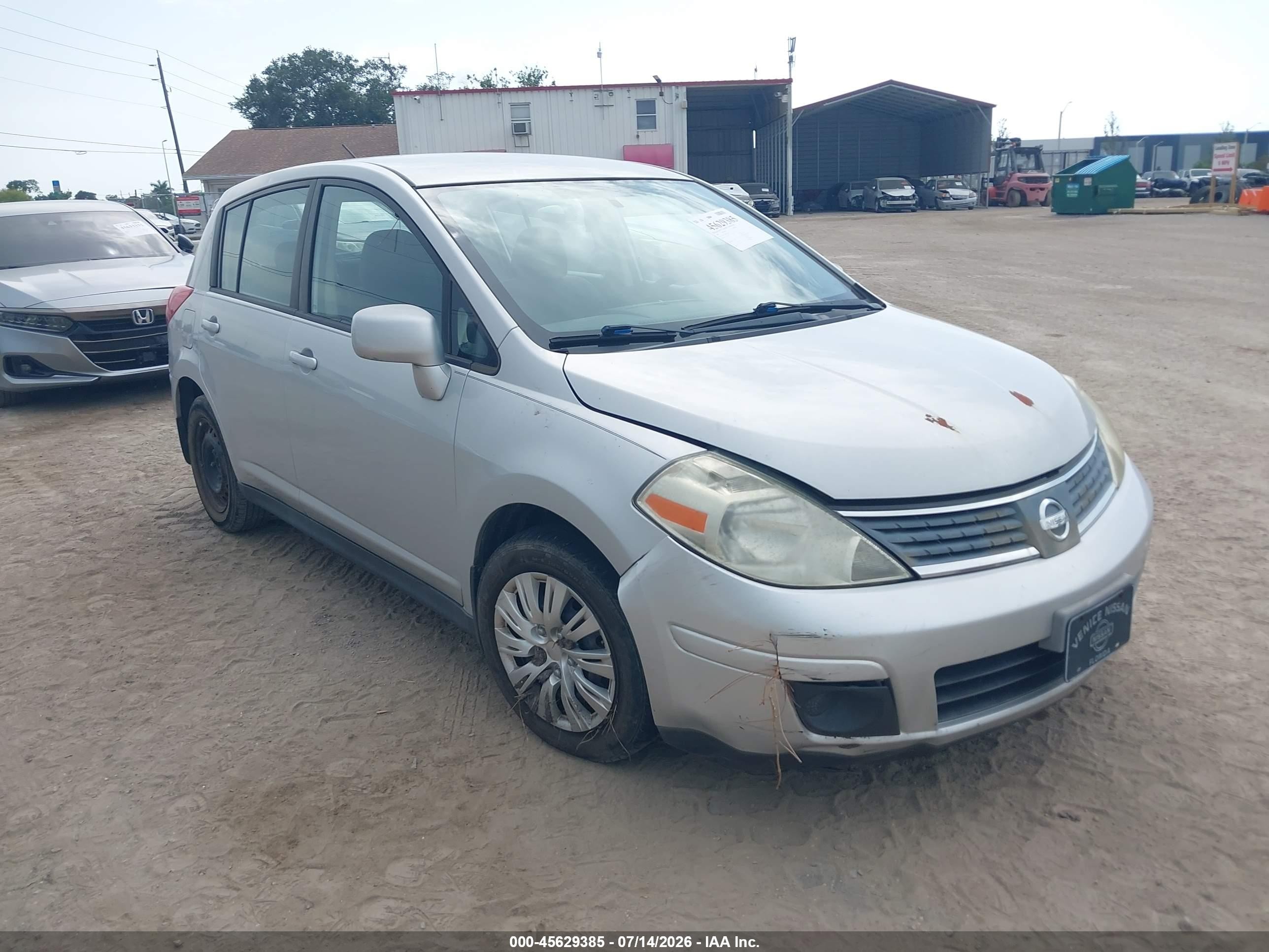 2009 Nissan Versa 1.8s Silver vin: 3N1BC13E09L367190