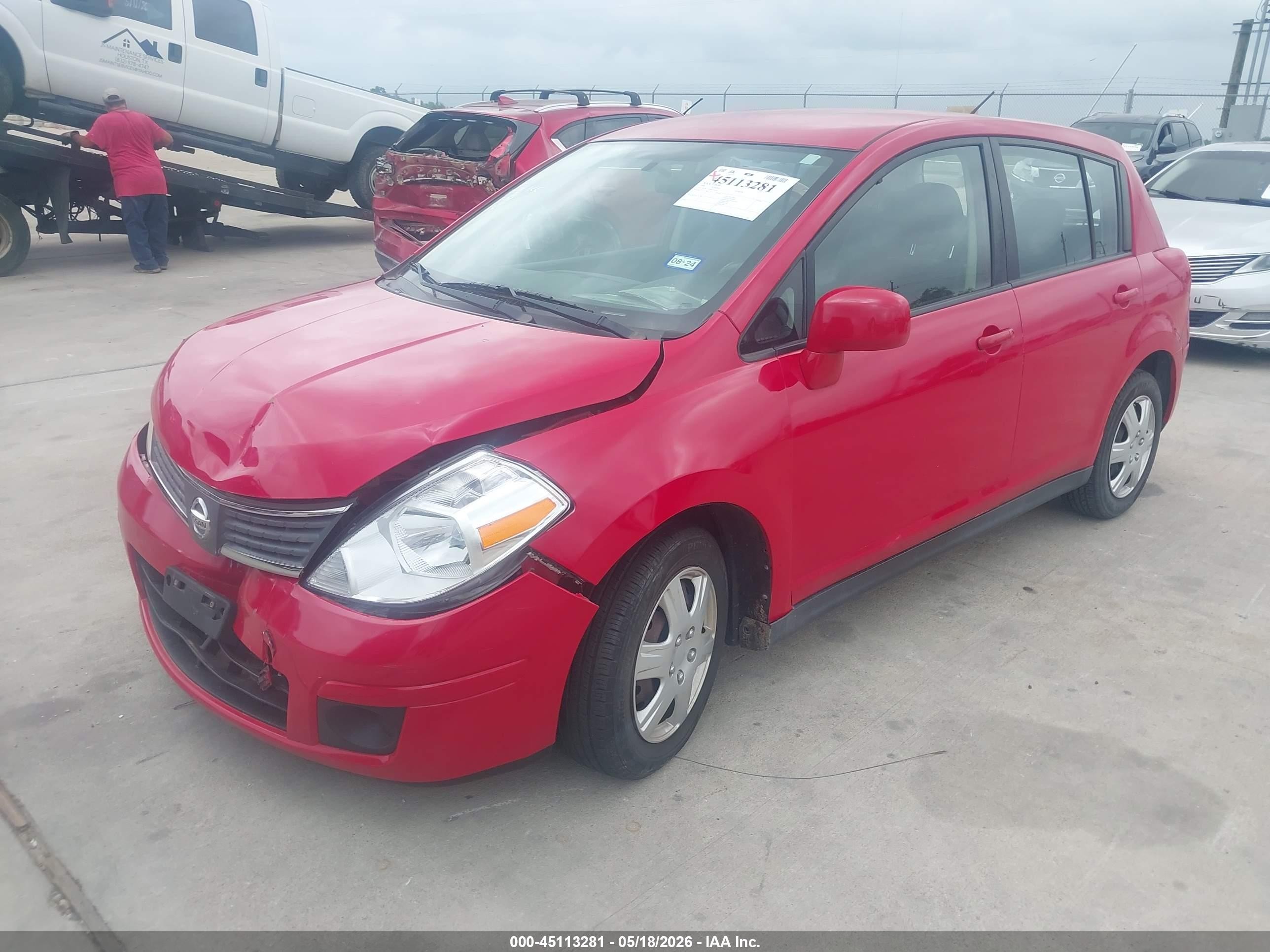 2009 Nissan Versa 1.8s Red vin: 3N1BC13E09L370381