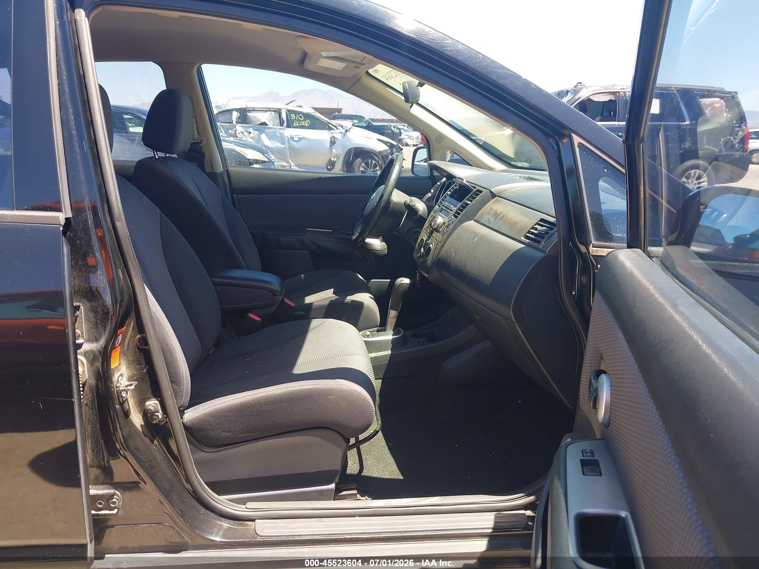2009 Nissan Versa 1.8sl Black vin: 3N1BC13E09L411804