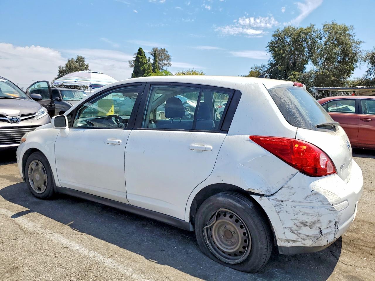2009 Nissan Versa 1.8 S White vin: 3N1BC13E09L481626