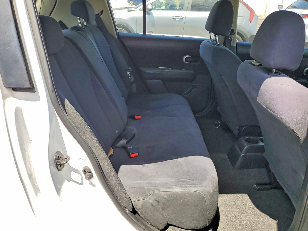 2009 Nissan Versa 1.8 S White vin: 3N1BC13E09L481626