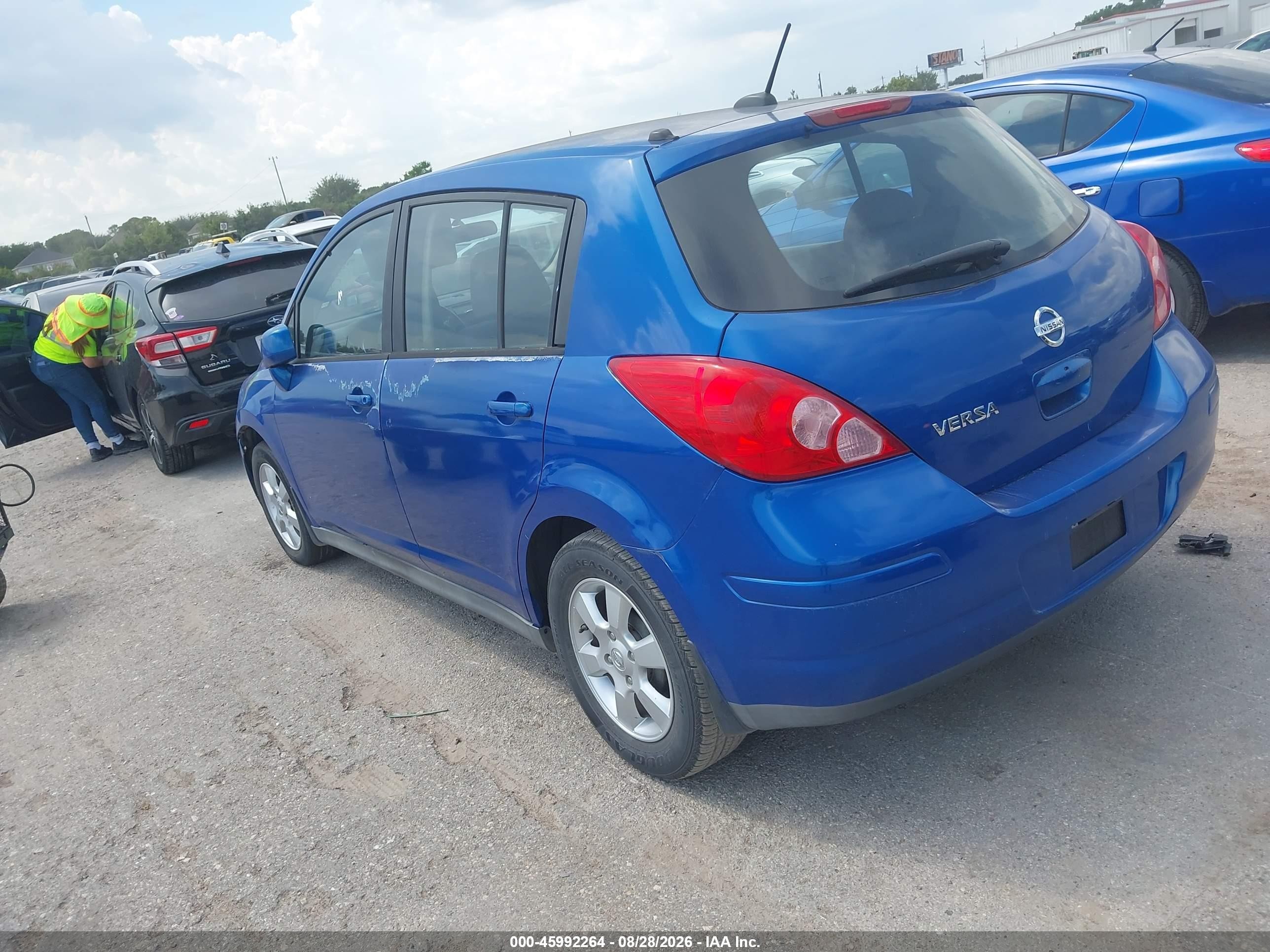 2007 Nissan Versa 1.8sl Синий vin: 3N1BC13E17L352694