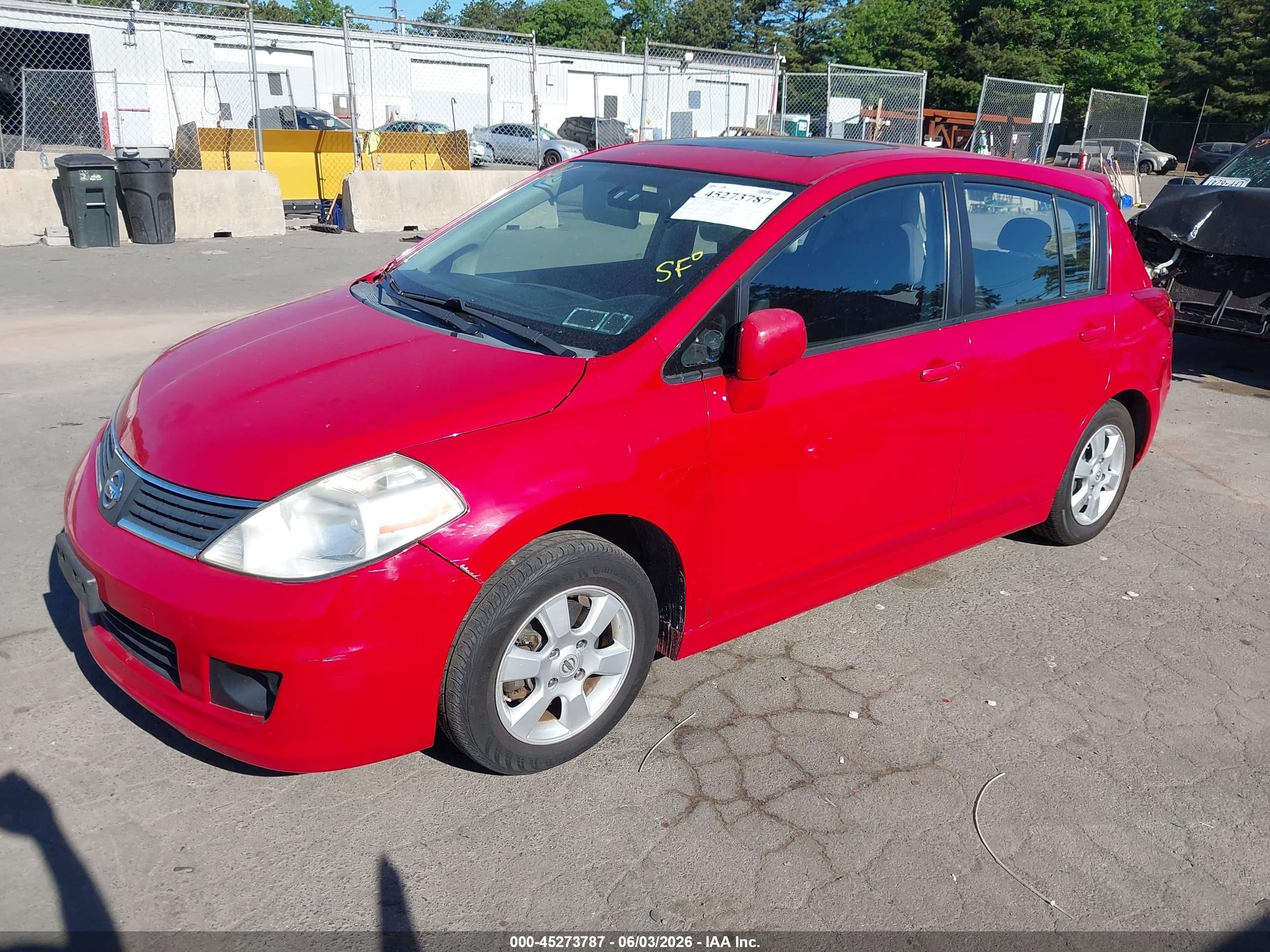 2007 Nissan Versa 1.8sl Red vin: 3N1BC13E17L413560