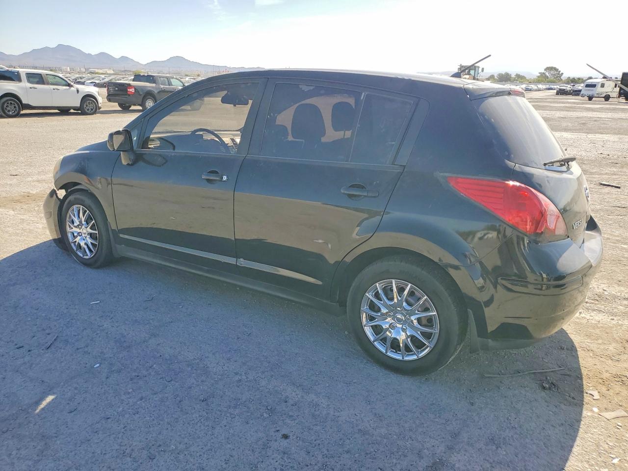 2008 Nissan Versa 1.8 S Black vin: 3N1BC13E18L363941
