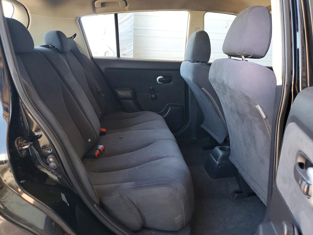 2008 Nissan Versa 1.8 S Black vin: 3N1BC13E18L367021