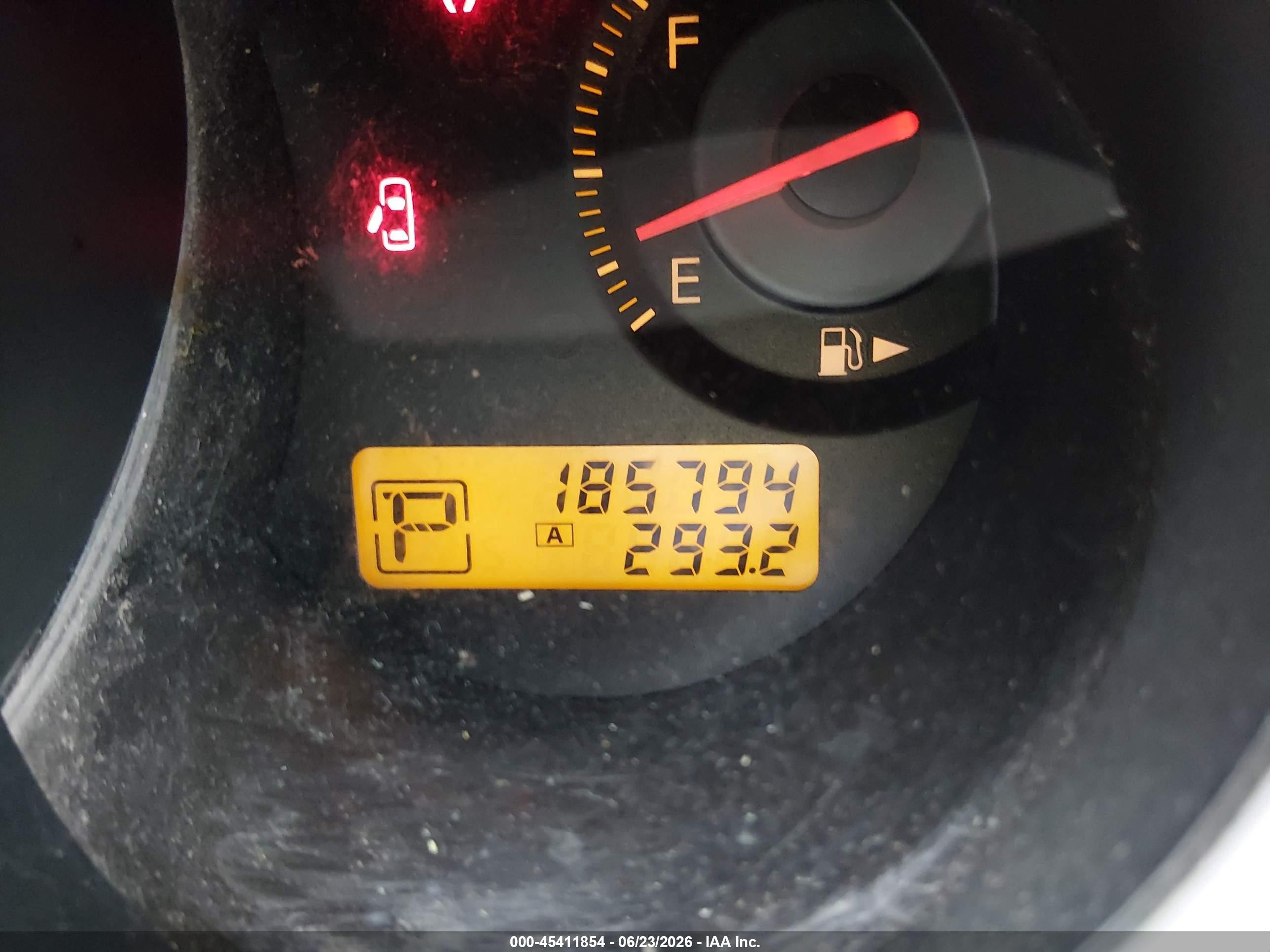 2008 Nissan Versa 1.8sl Silver vin: 3N1BC13E18L412796