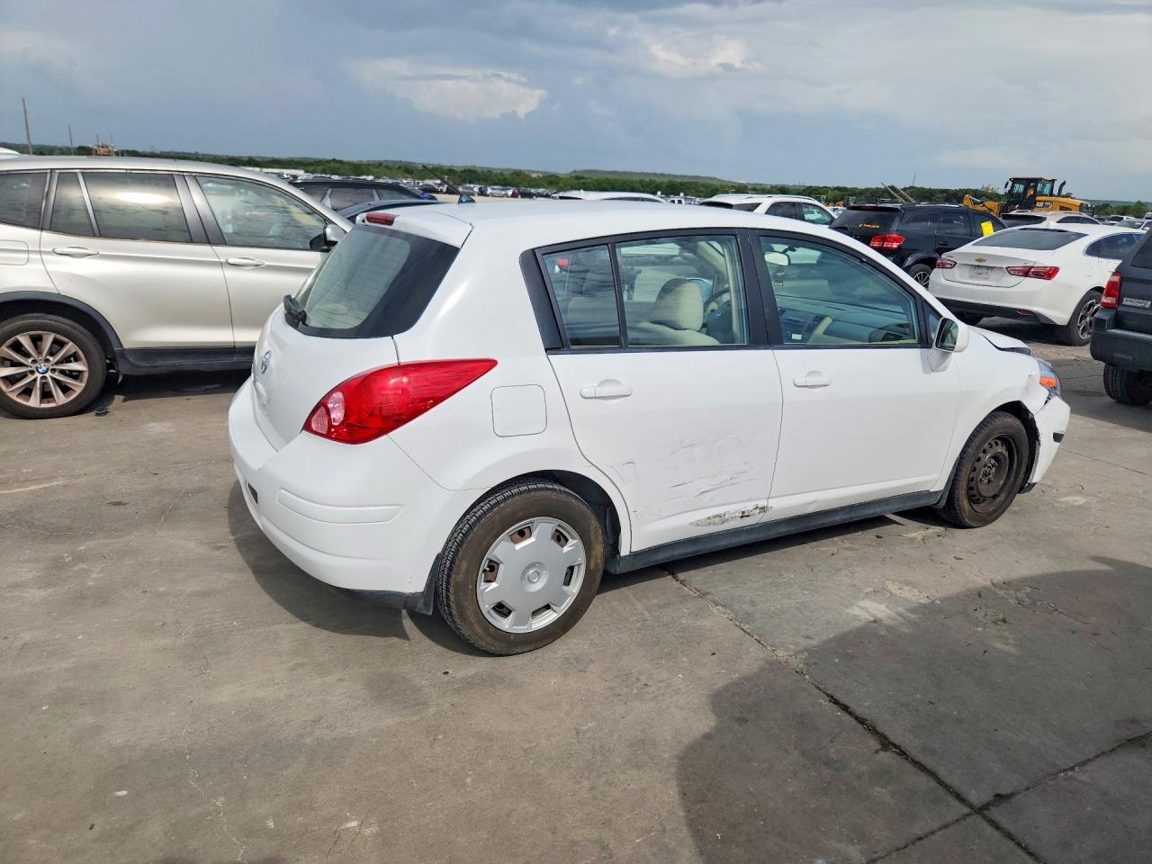 2008 Nissan Versa 1.8 S White vin: 3N1BC13E18L449797