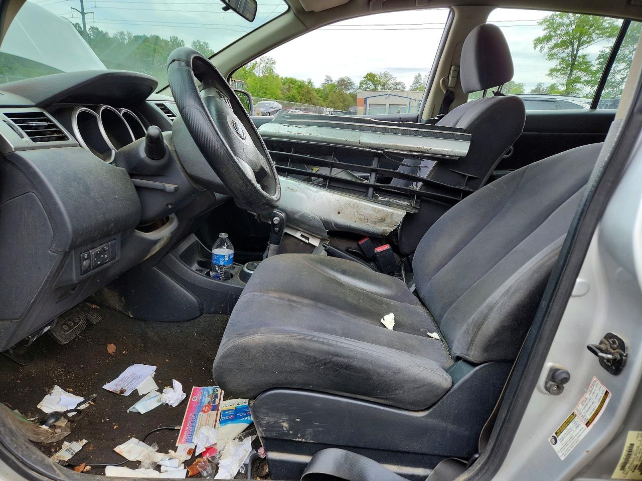 2008 Nissan Versa 1.8 S Silver vin: 3N1BC13E18L458001