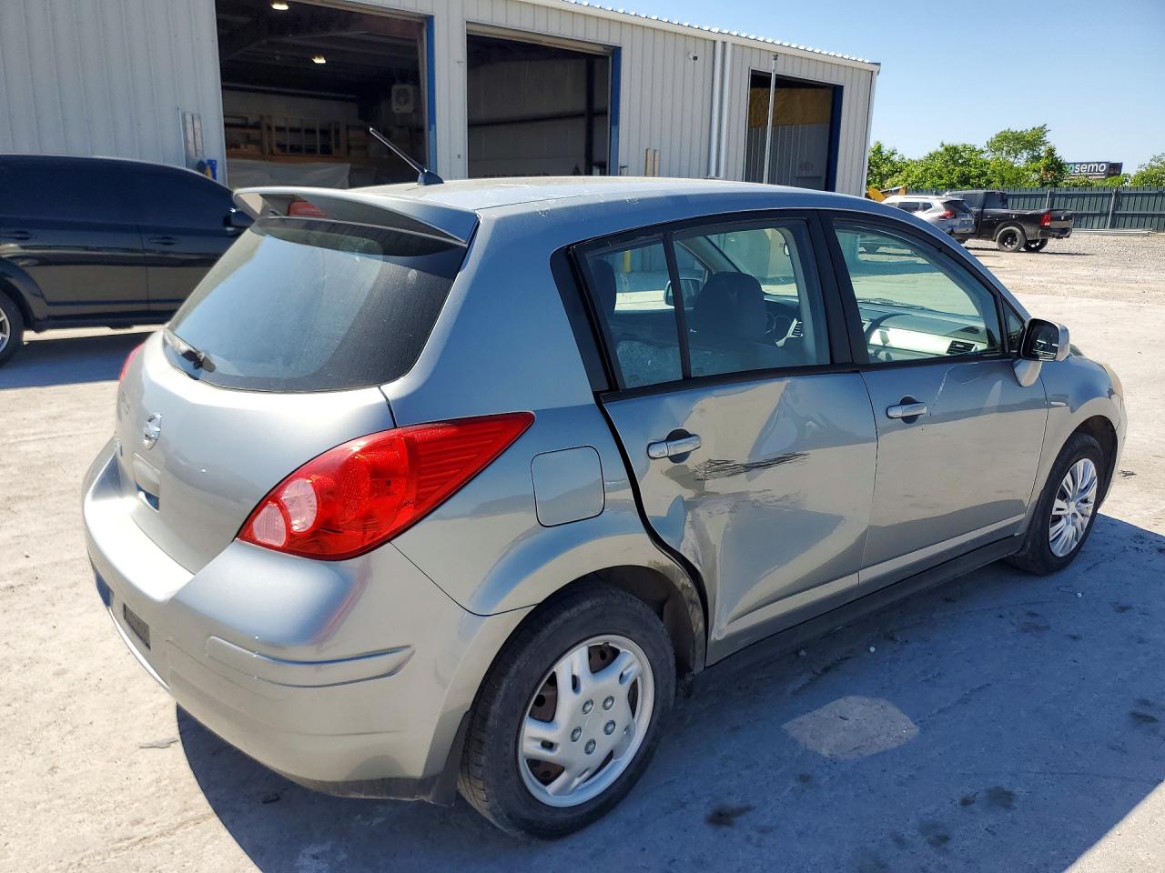 2009 Nissan Versa 1.8 S Gray vin: 3N1BC13E19L371331
