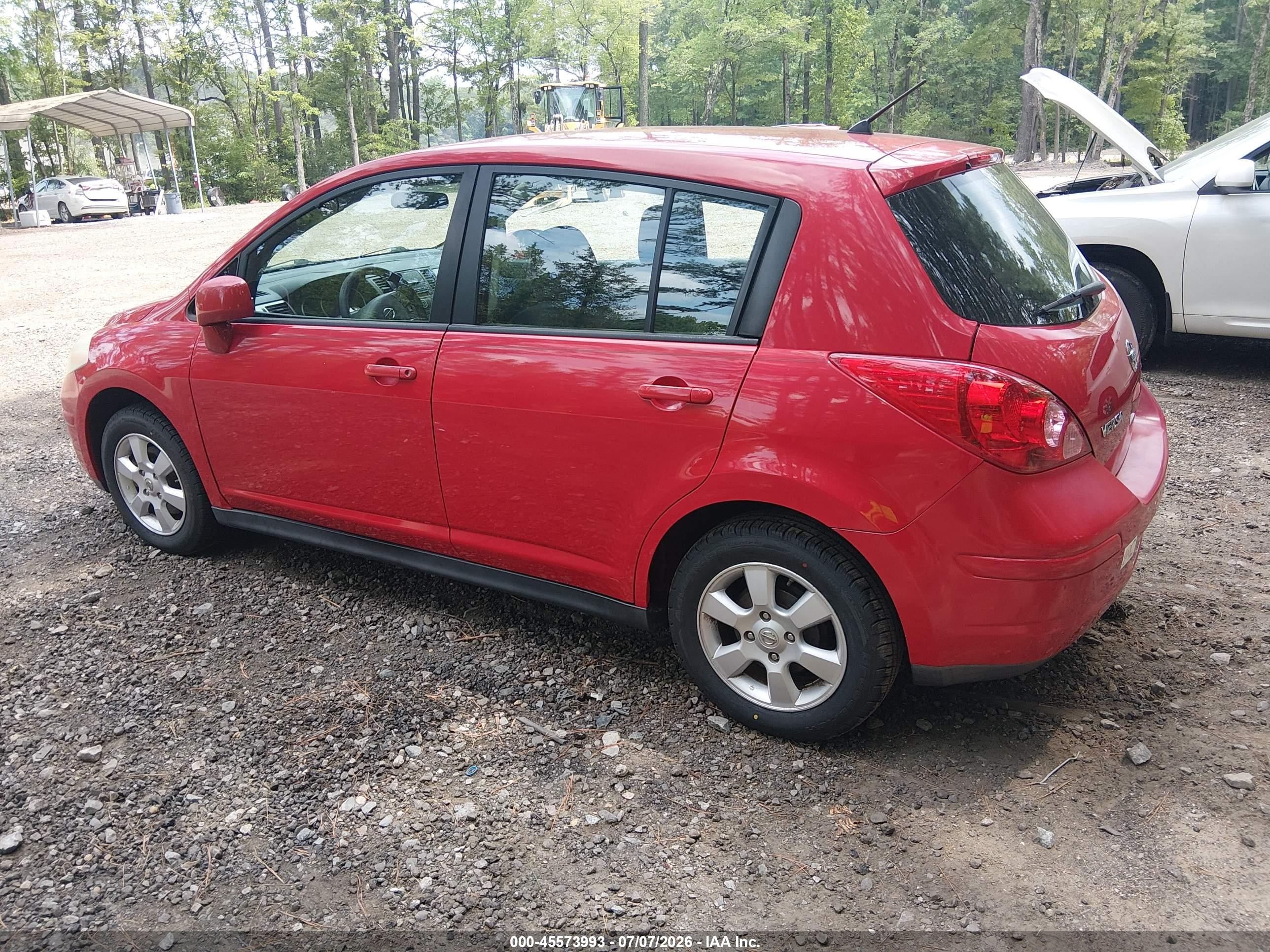 2009 Nissan Versa 1.8sl Red vin: 3N1BC13E19L419233