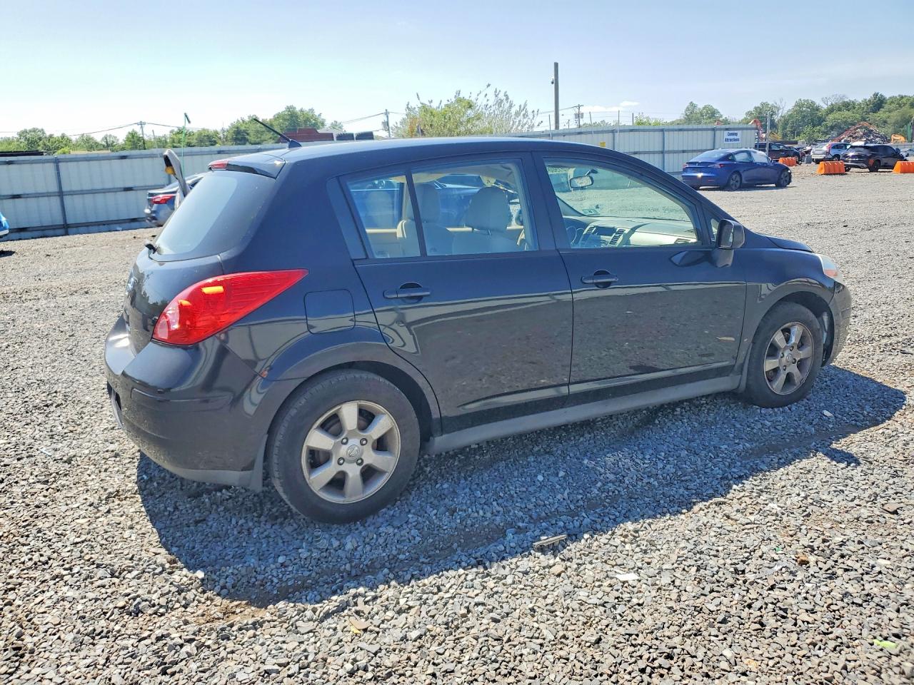 2007 Nissan Versa 1.8 S Black vin: 3N1BC13E27L353188