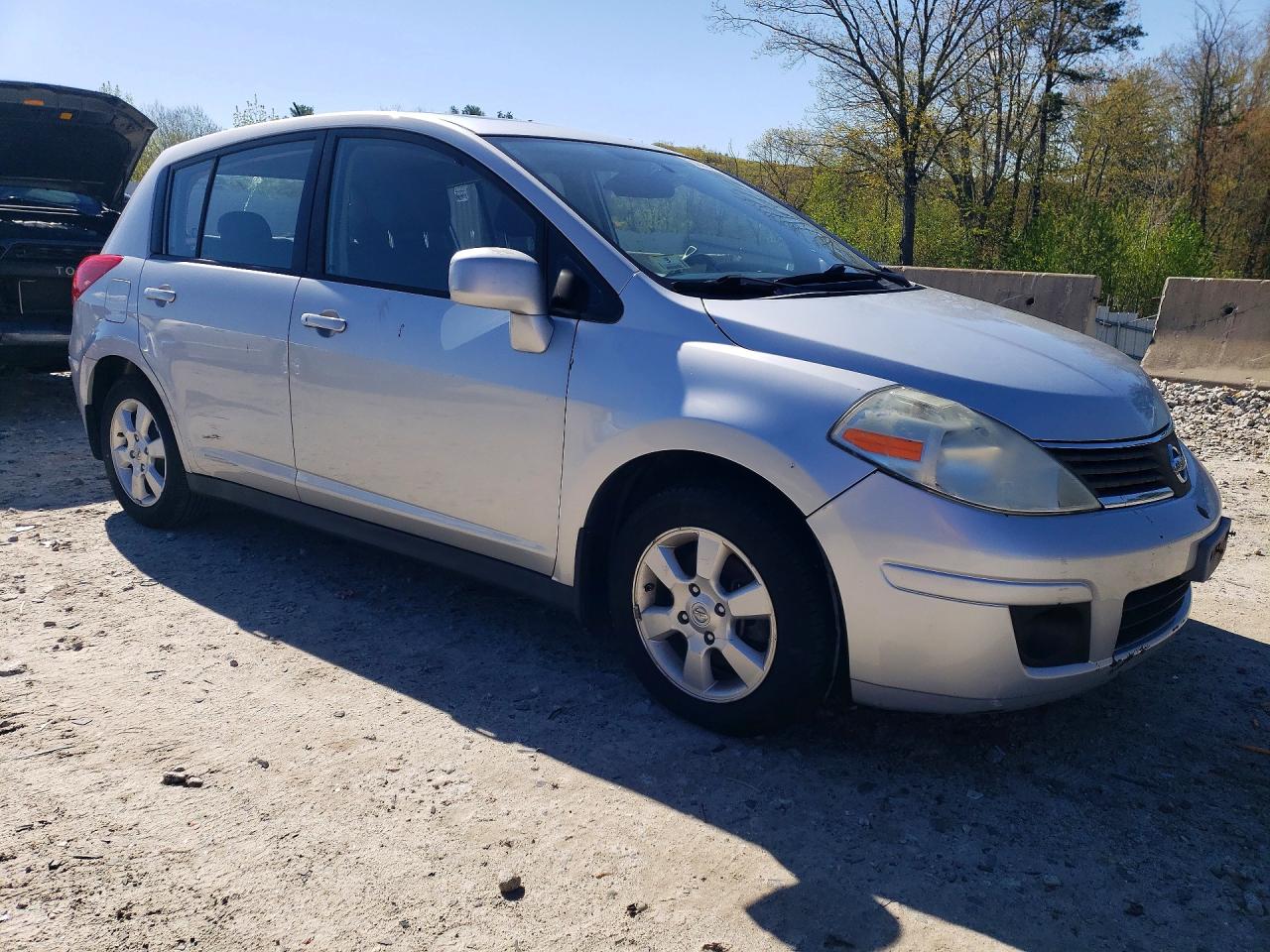 2007 Nissan Versa 1.8 S Silver vin: 3N1BC13E27L371612