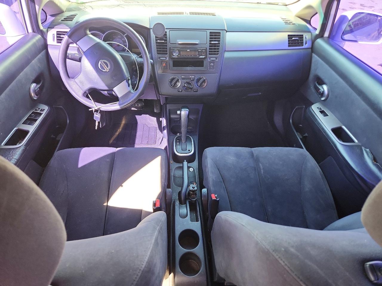 2007 Nissan Versa 1.8 S White vin: 3N1BC13E27L385378