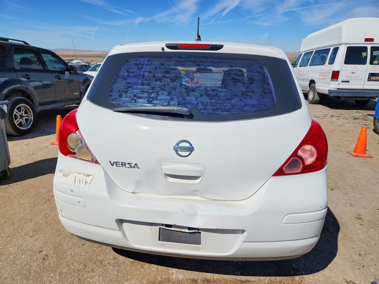2007 Nissan Versa 1.8 S White vin: 3N1BC13E27L385378