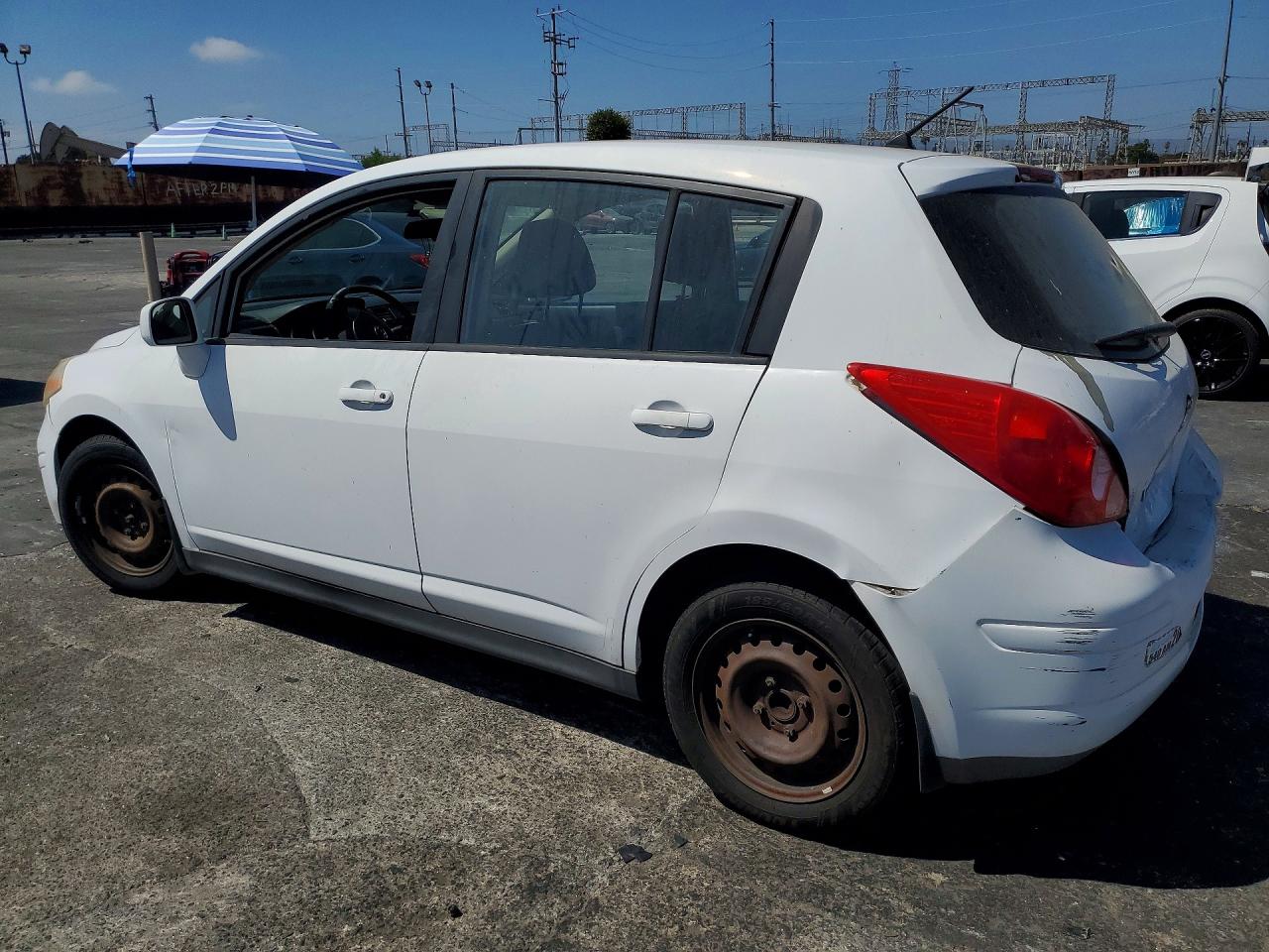 2007 Nissan Versa 1.8 S White vin: 3N1BC13E27L403488