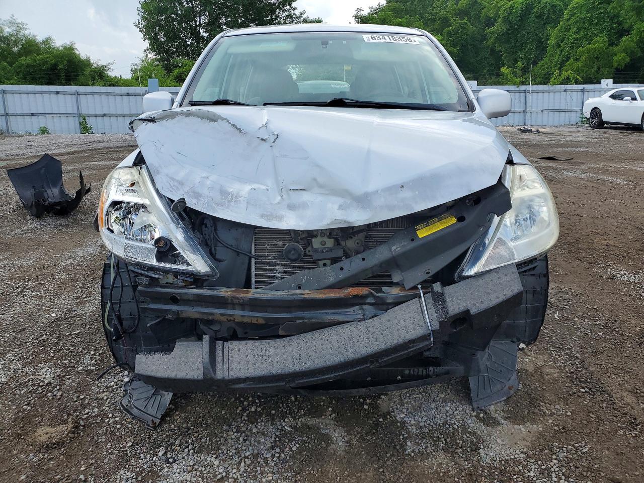 2007 Nissan Versa S Silver vin: 3N1BC13E27L427743