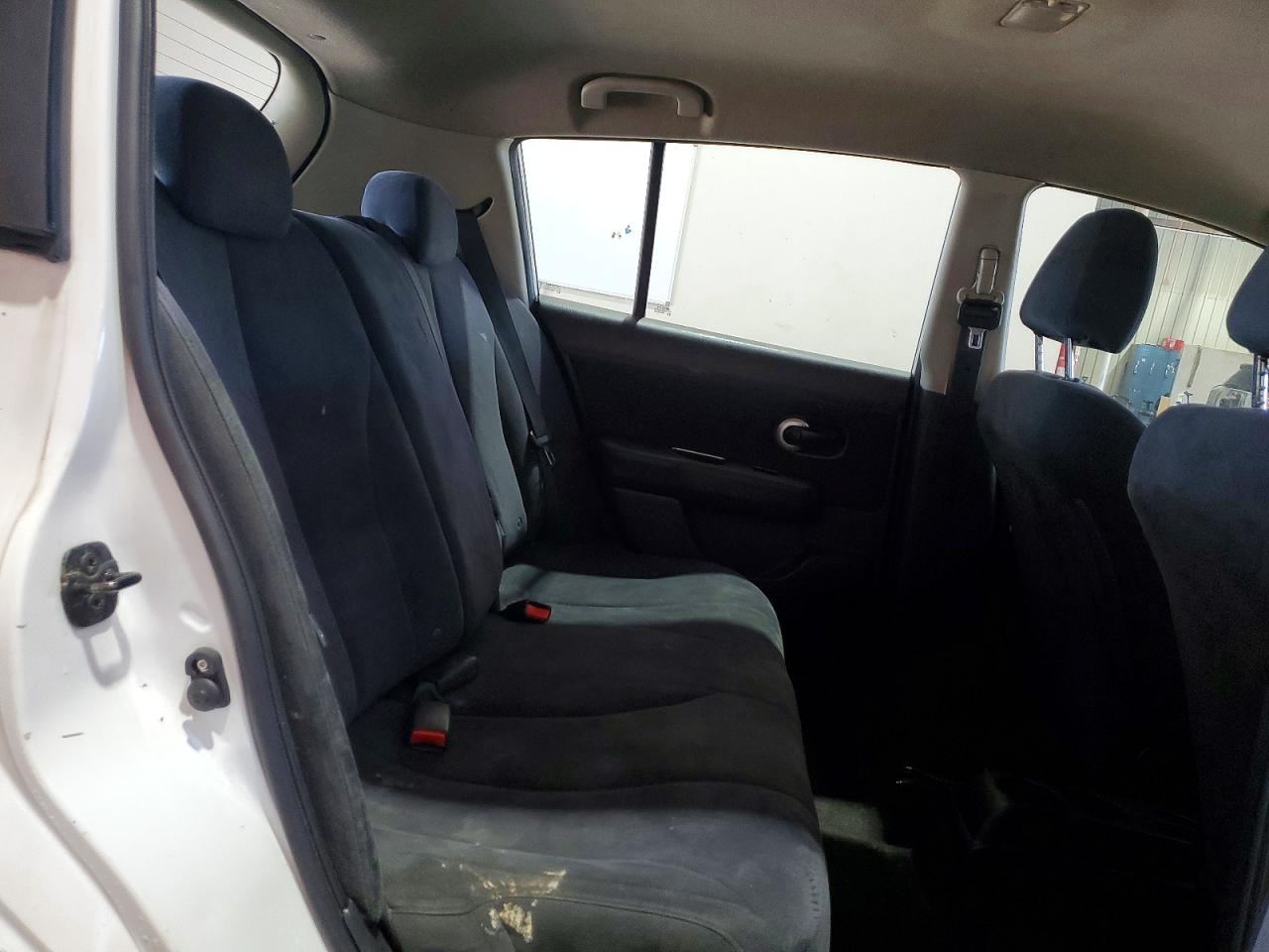 2008 Nissan Versa 1.8 S White vin: 3N1BC13E28L413522