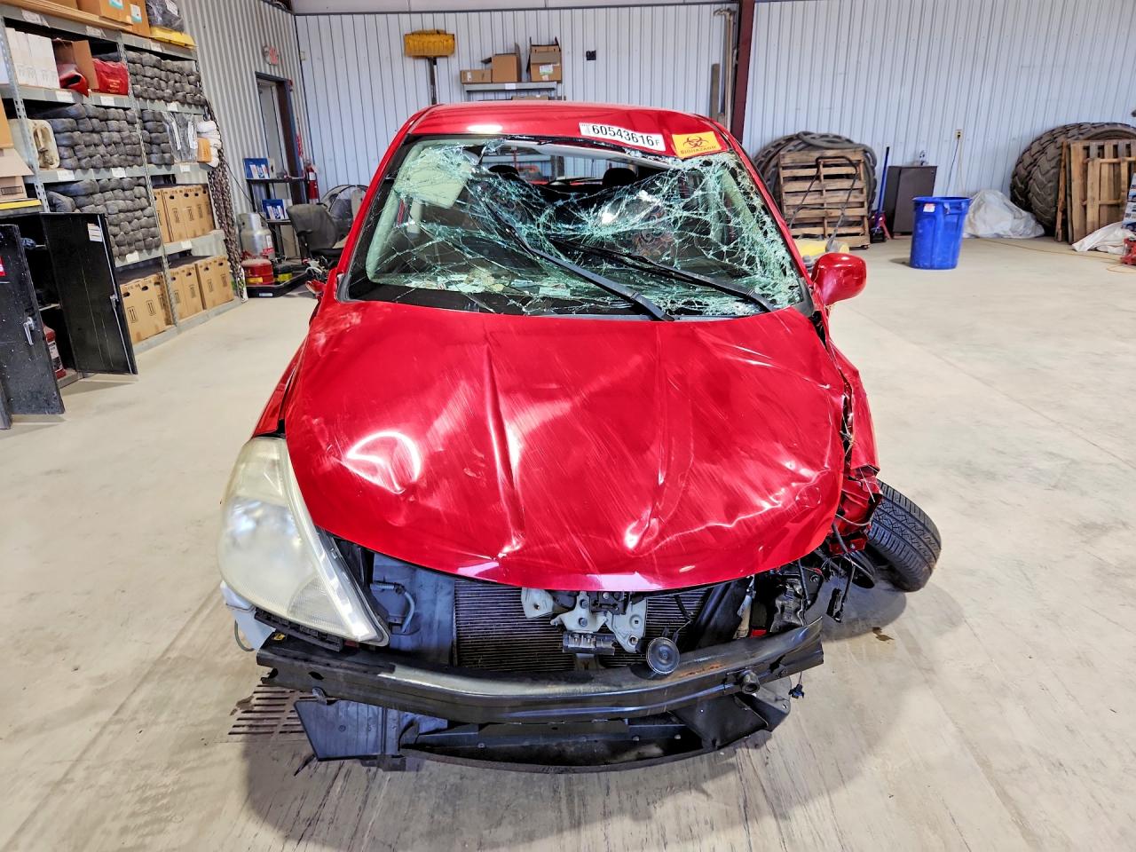 2009 Nissan Versa 1.8 S Красный vin: 3N1BC13E29L353758